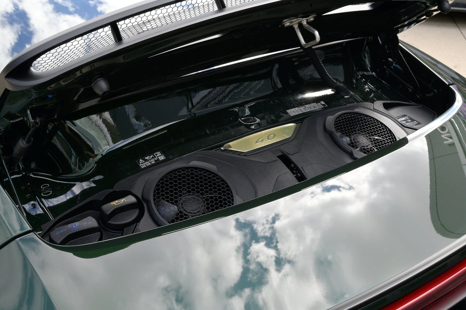 mph034_792694248_893a617e80704b2794168086233296cc_3c94d51ba6