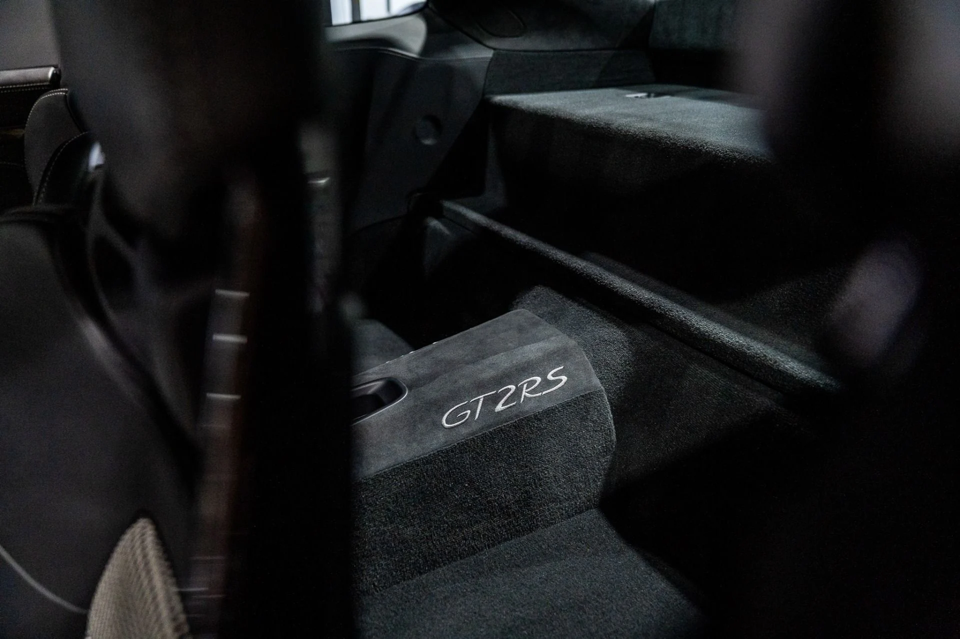 mph034_794688899_Used_2018_Porsche_911_GT_2_RS_Weissach_Pack_Mag_Wheels_1770226704_9f91ffd9ca