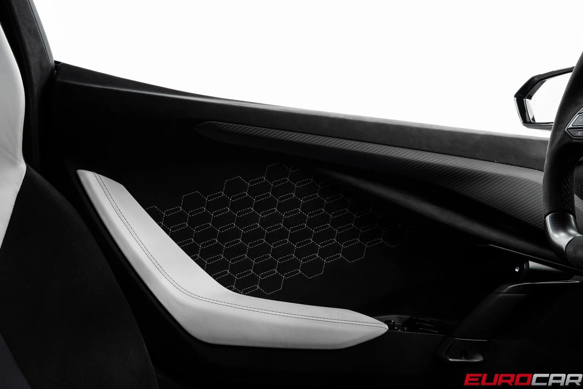 mph034_795709324_image_35_07ef121fc9