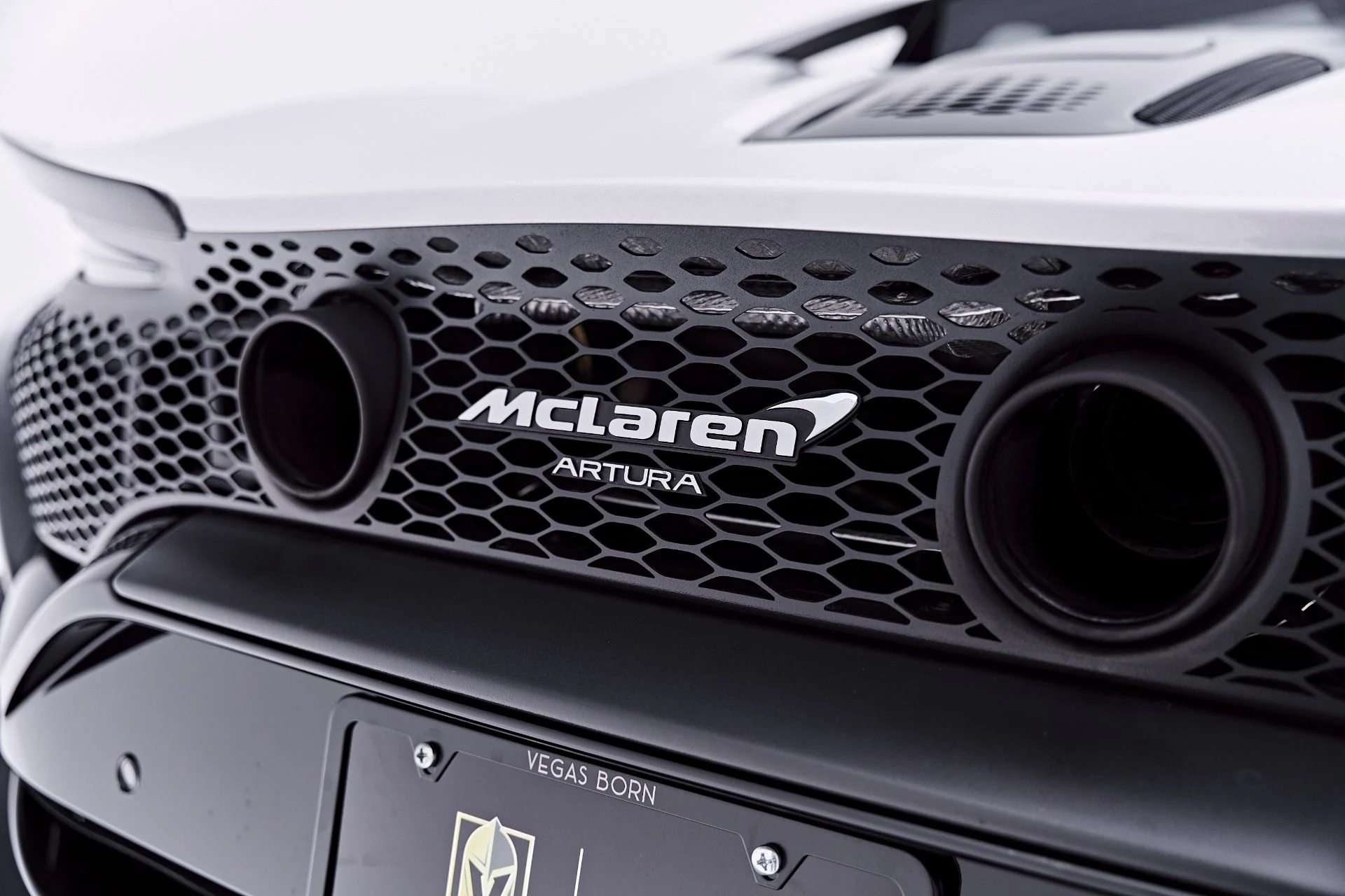 mph034_798543908_Used_2023_Mc_Laren_Artura_1782871233_16f6dcc299