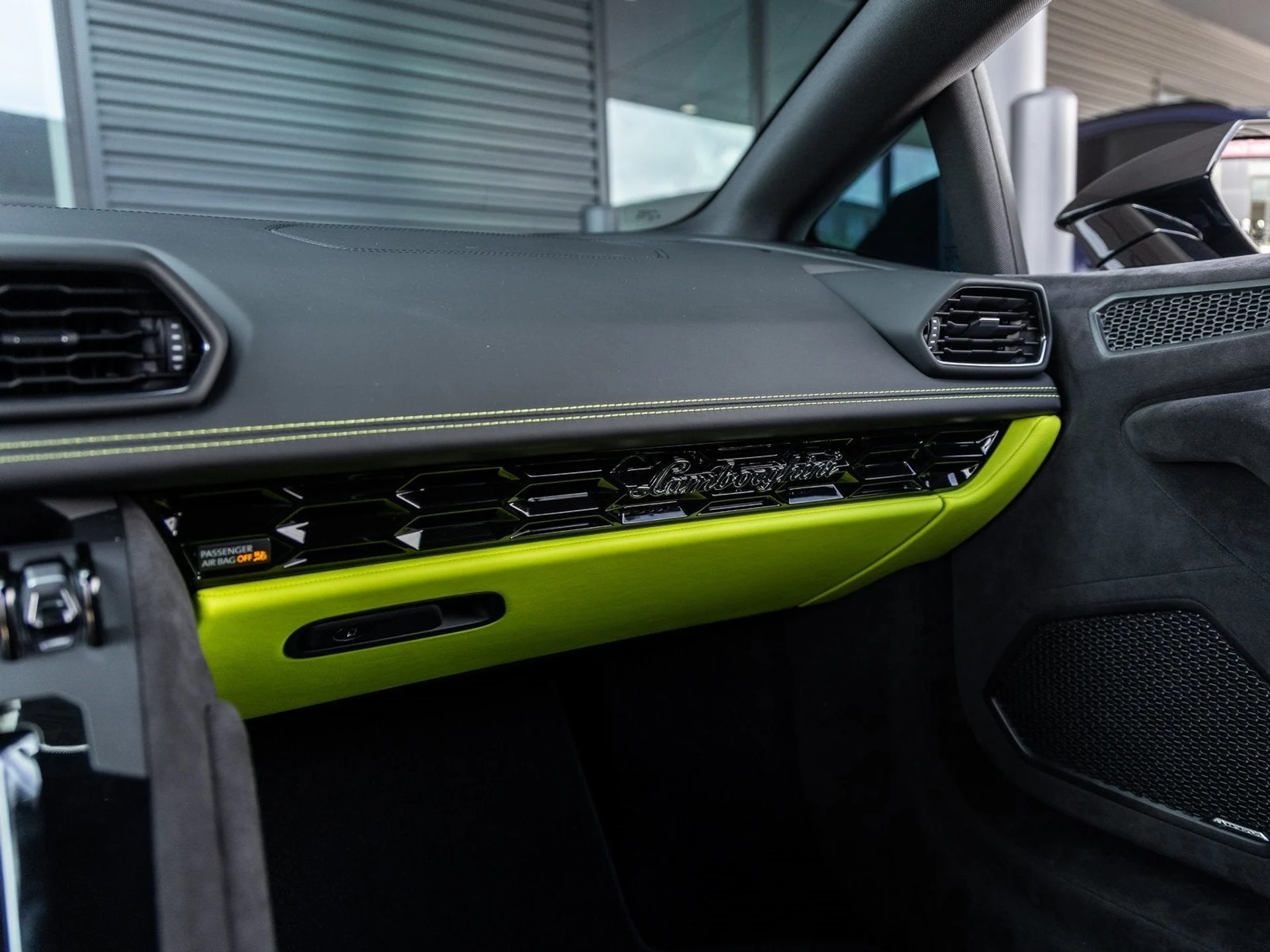 mph034_806333608_35_7fc75e1dd3