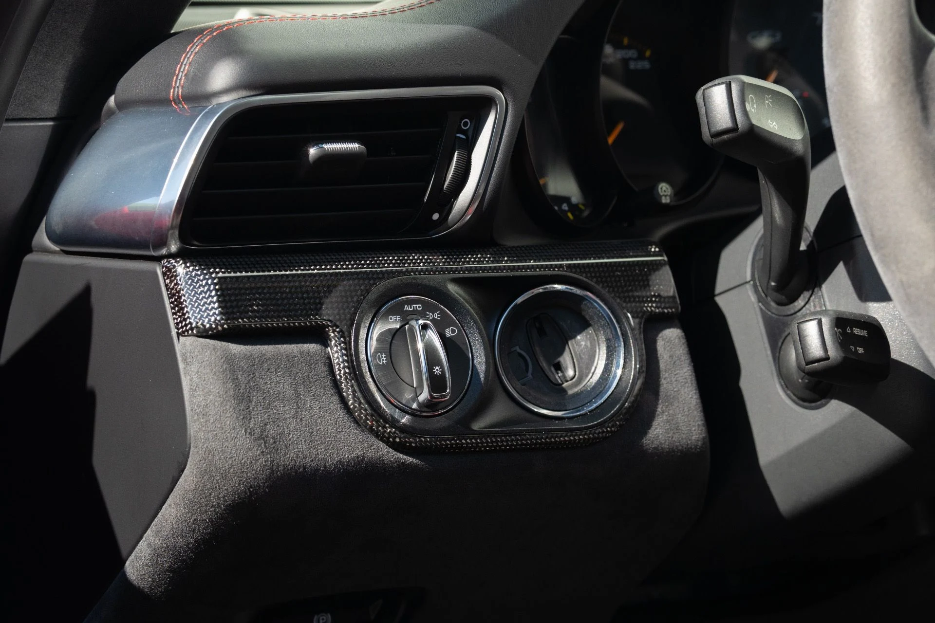 mph034_821254313_Used_2018_Porsche_911_GT_3_1755032810_3134c762cf