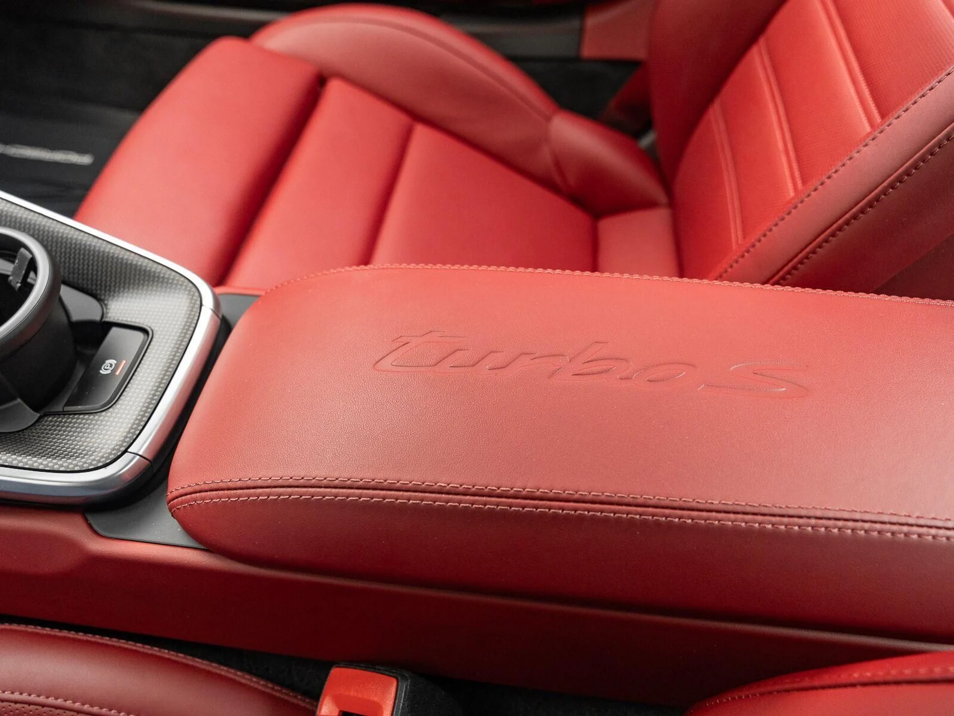 mph034_825656104_Used_2023_Porsche_911_Turbo_S_1790111624_793e3e5a01