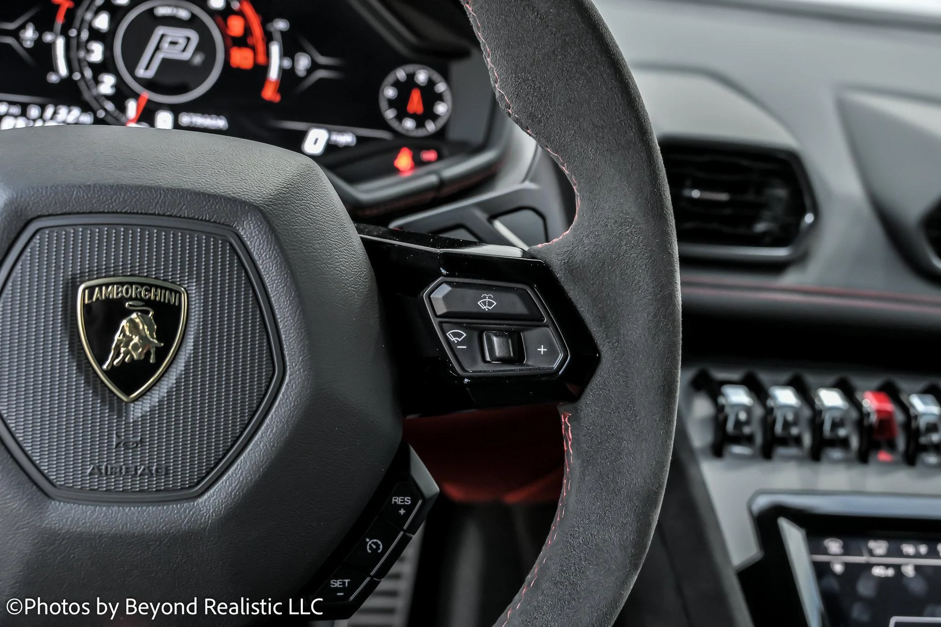 mph034_8327066_Used_2023_Lamborghini_Huracan_Sterrato_Certified_1762420306_944388f864