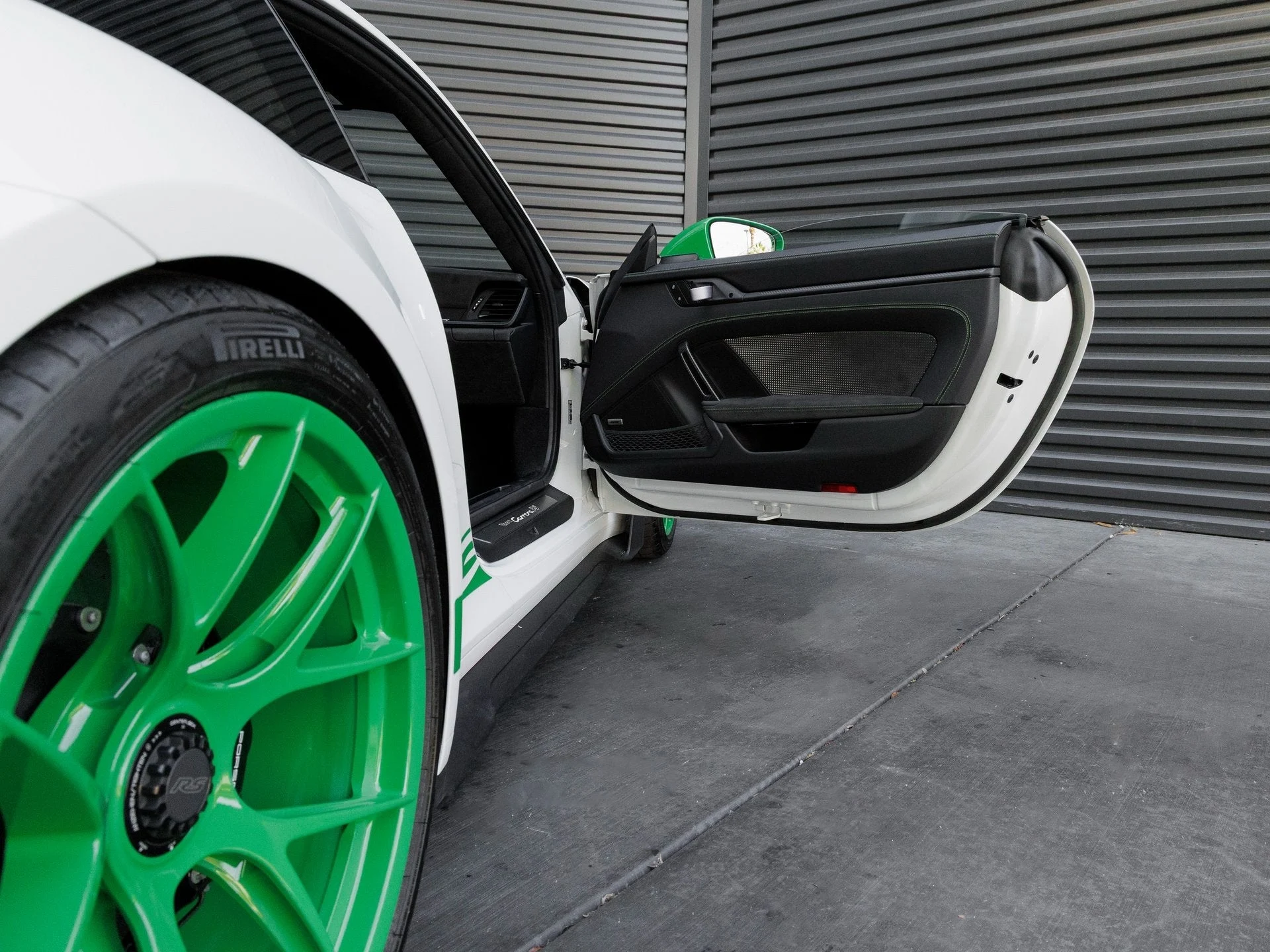 mph034_847302878_35_9f55e26464