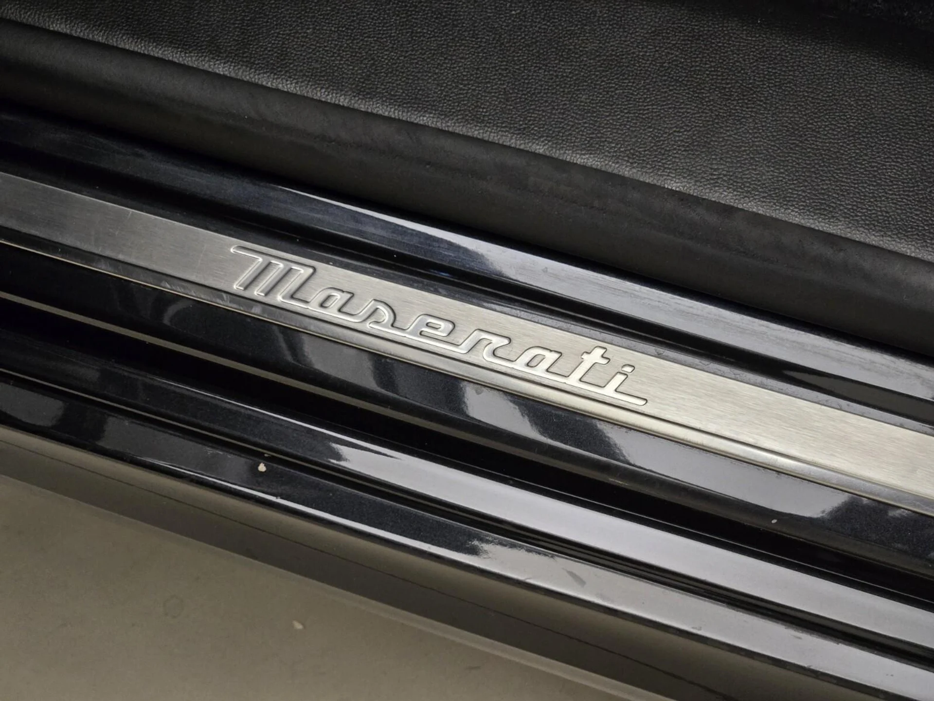 mph034_849798280_Used_2023_Maserati_Grecale_GT_1763104564_5c36bc7aab