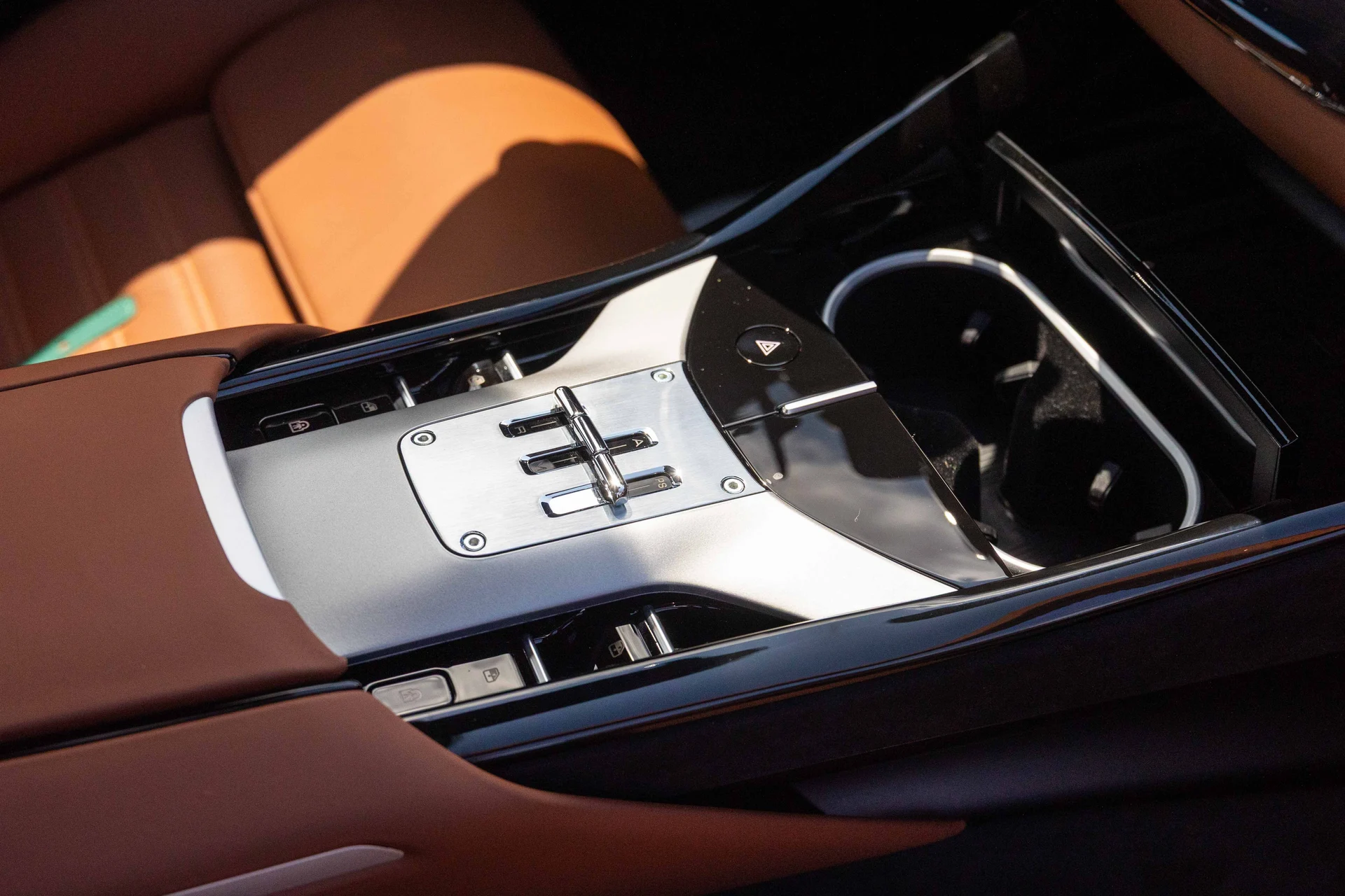 mph034_854824639_083aaf1e8cb64b8a89cfed733ffd588c_9c4bfee329