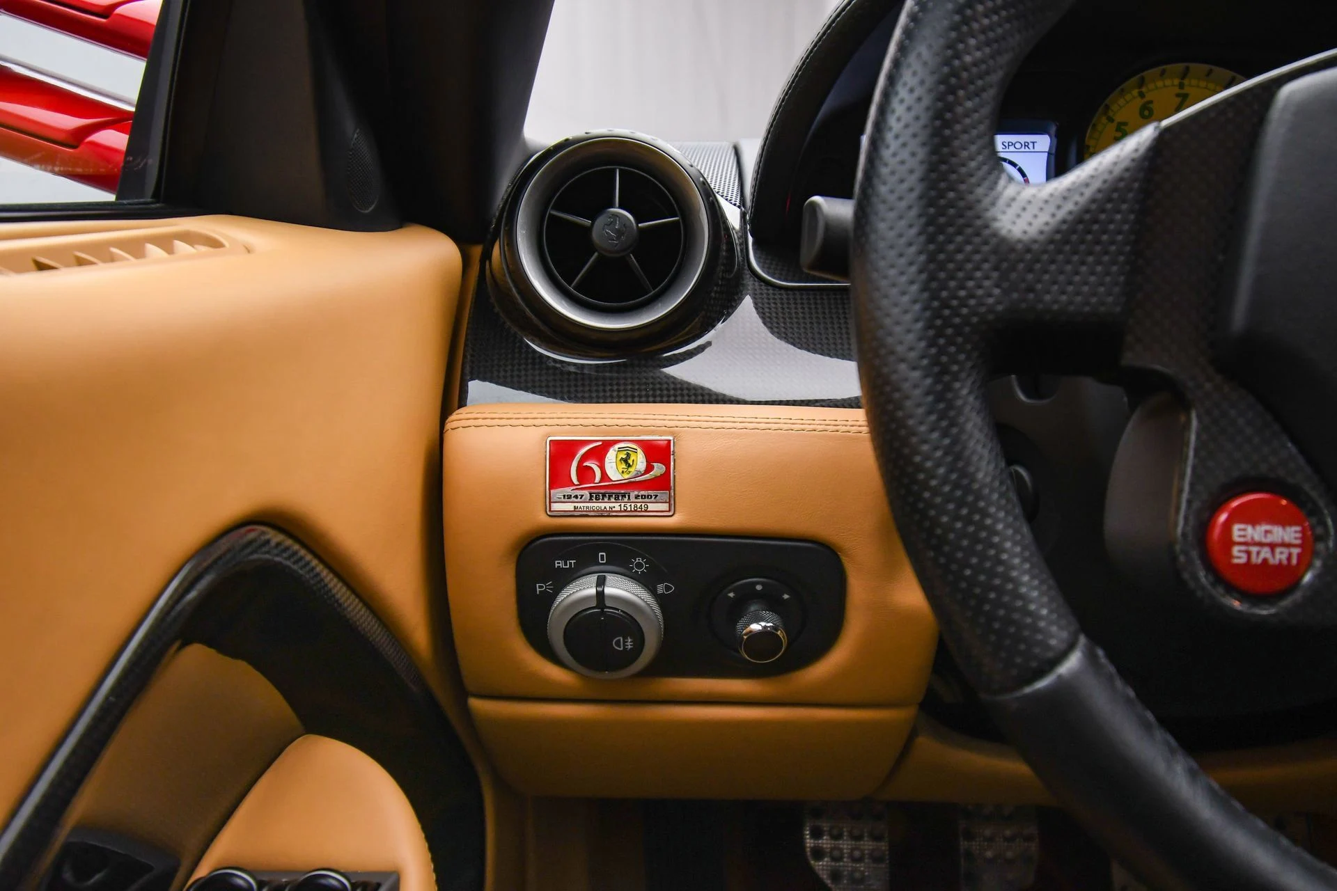 mph034_855559915_67e9c55cdbcd428ab2a4bf2315dd0e24_5aaaf50f51