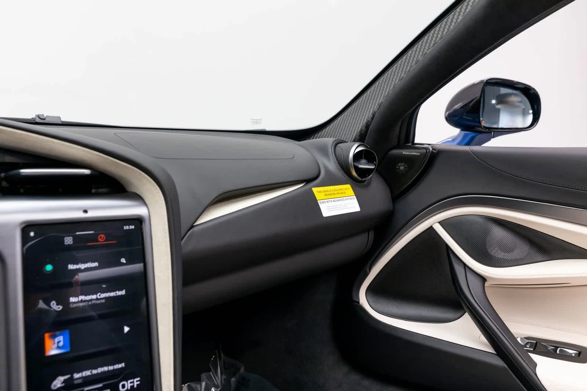 mph034_855631260_35_cf91e8b3b4