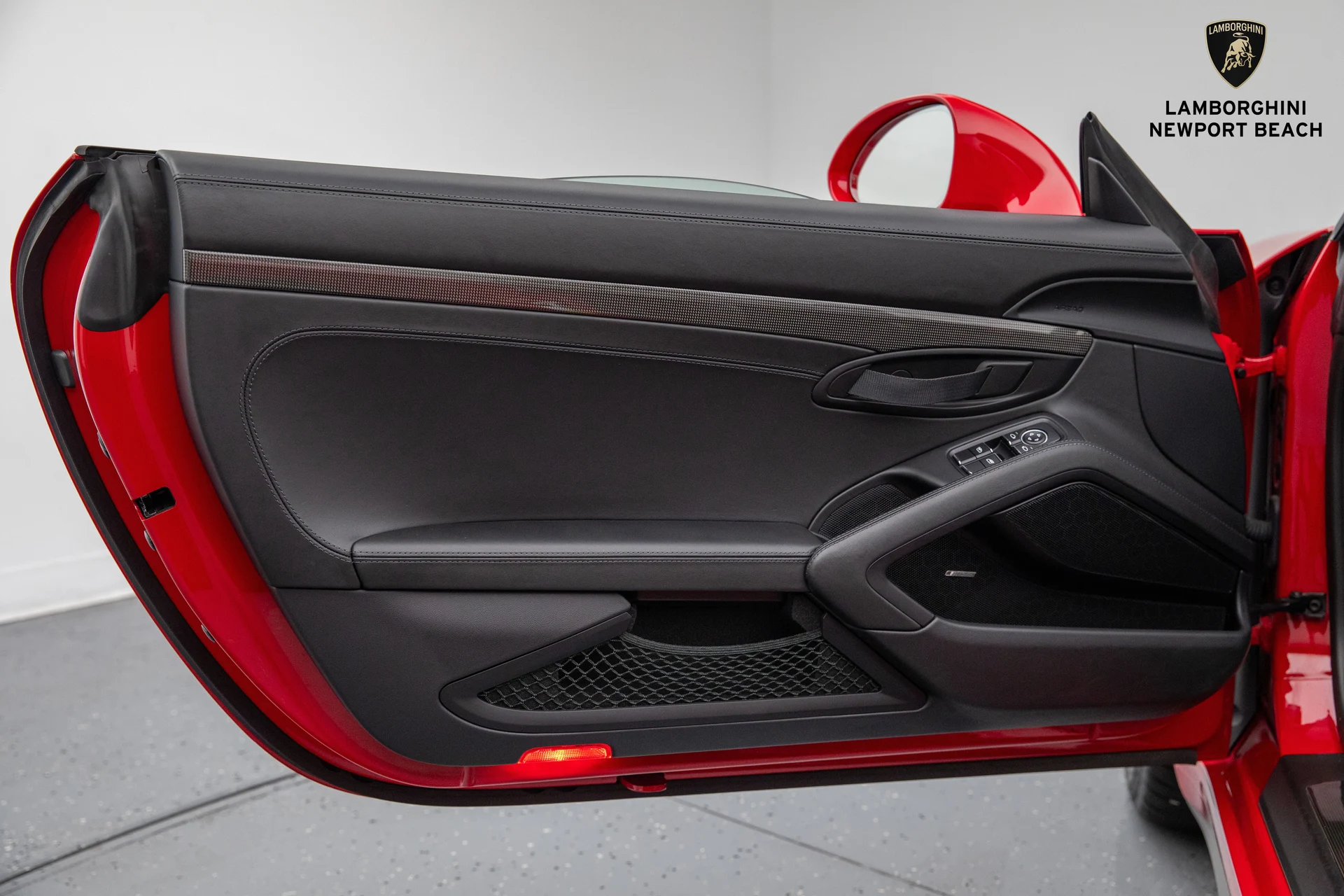 mph034_861989076_a19acd1cc508013a06ff5f9a615cf861_d7a18b17cc