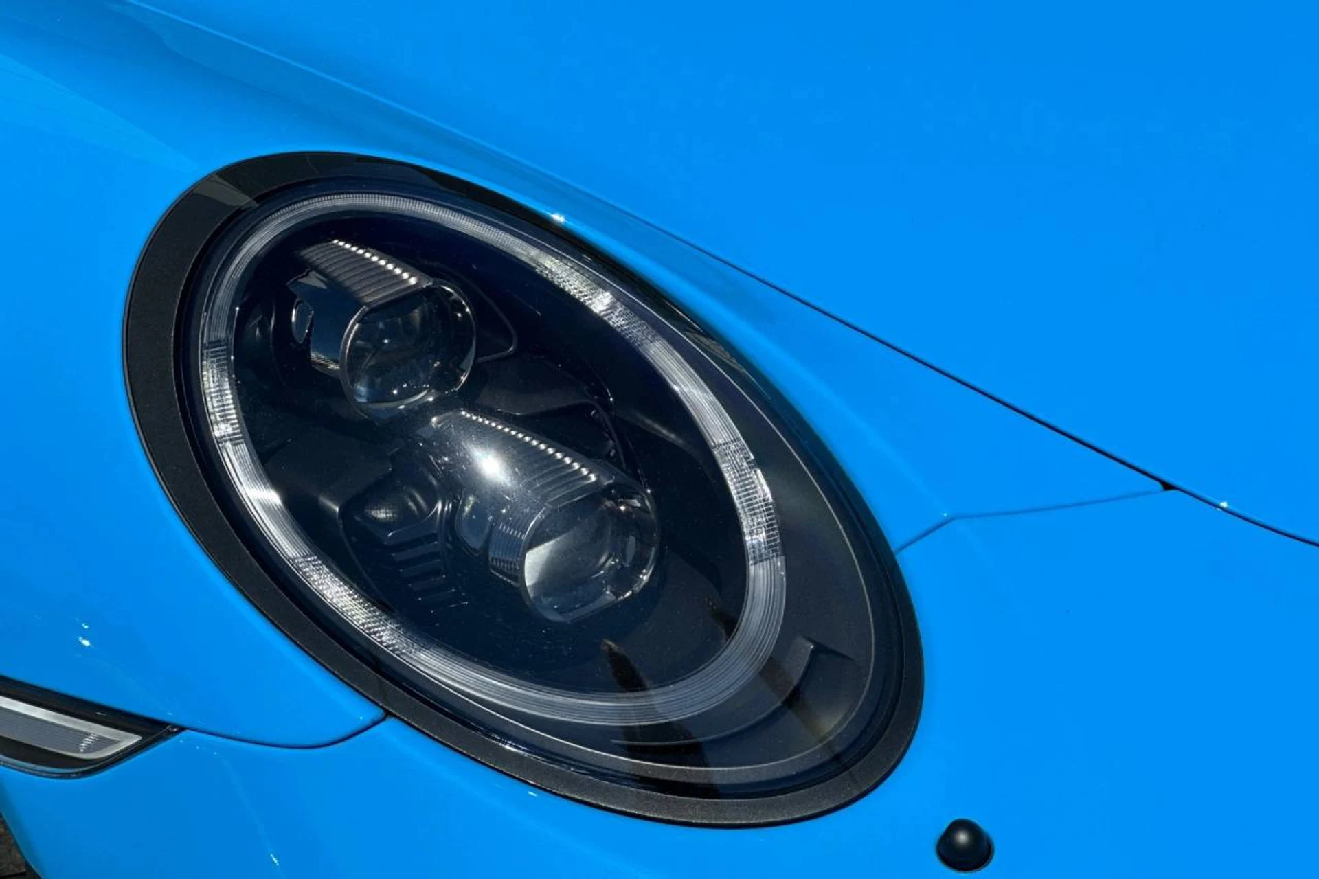 mph034_864148313_1280_55e325b6e5