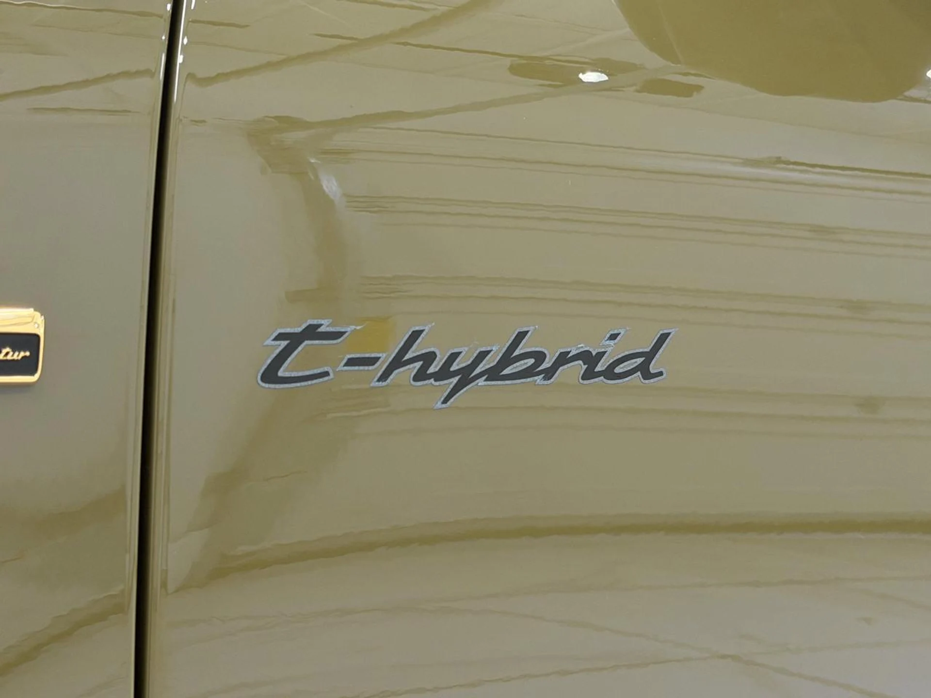 mph034_869354390_43e99cc0ab49dfb8a456d25d6af90c04_a8b9b3a827