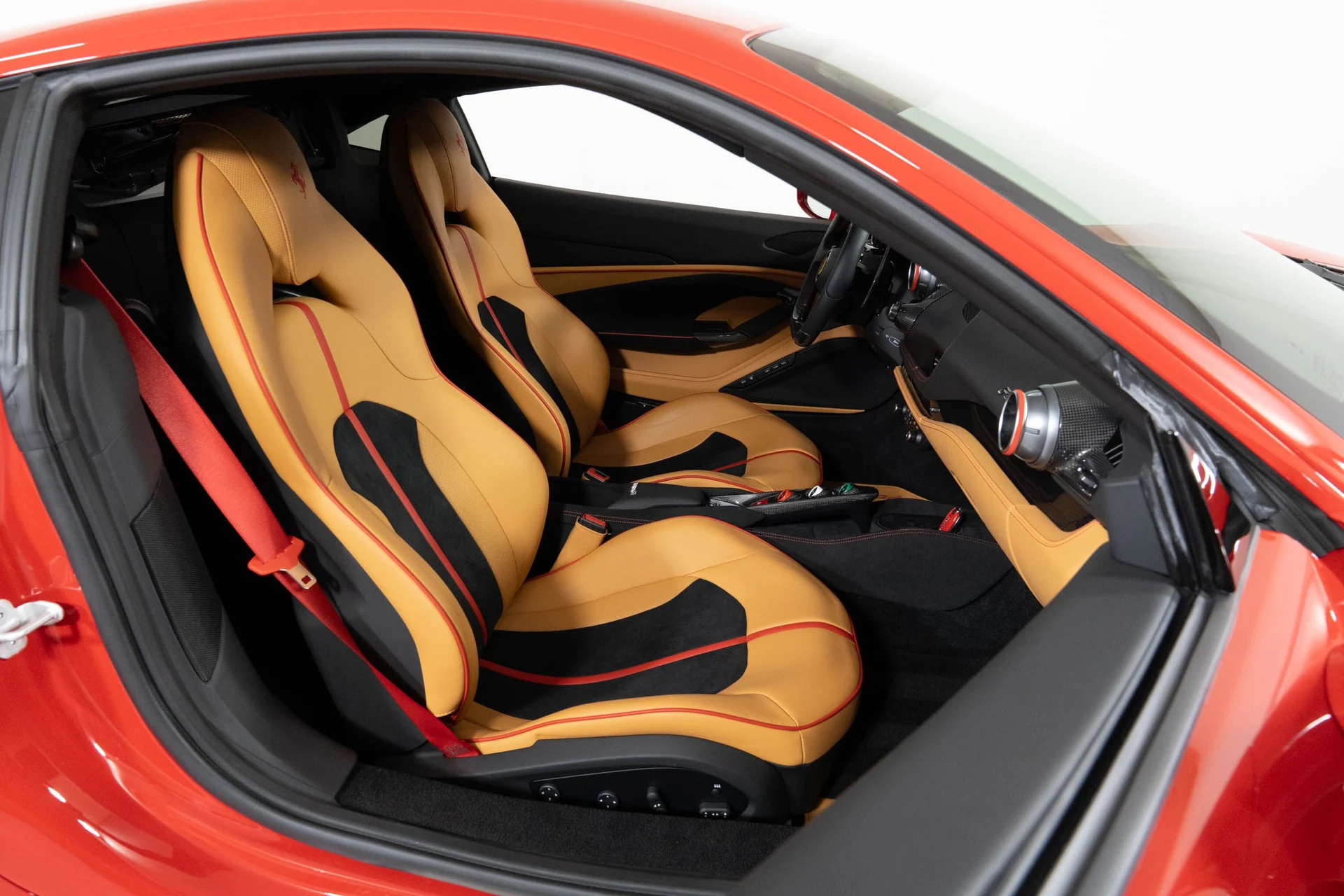 mph034_875335763_207b9e29f94d4f47bee5dff465132952_fa2d591676