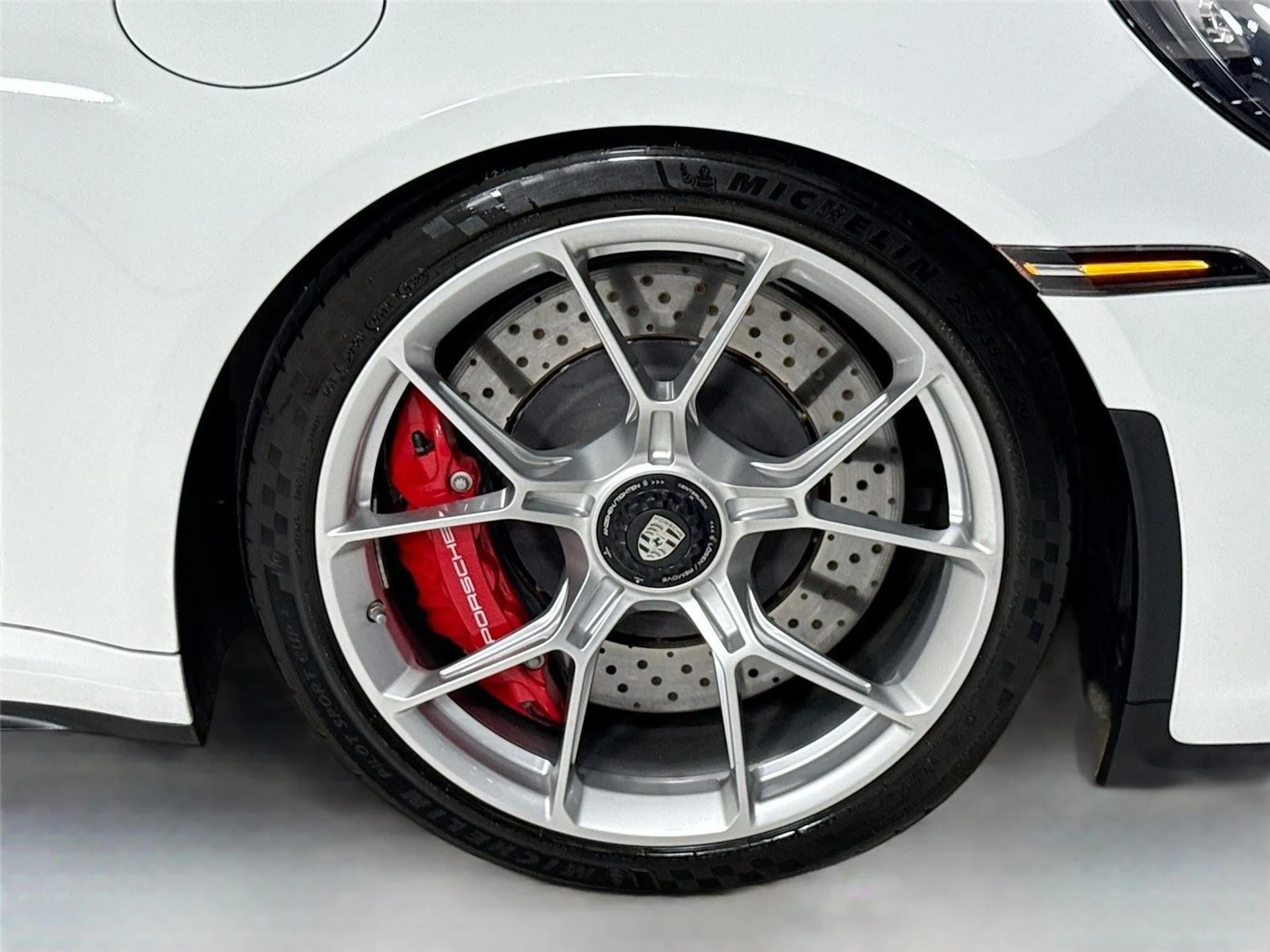 mph034_879047387_6670ccbf188fc0d8cdcaa1bf8563f6ba_e83007d646