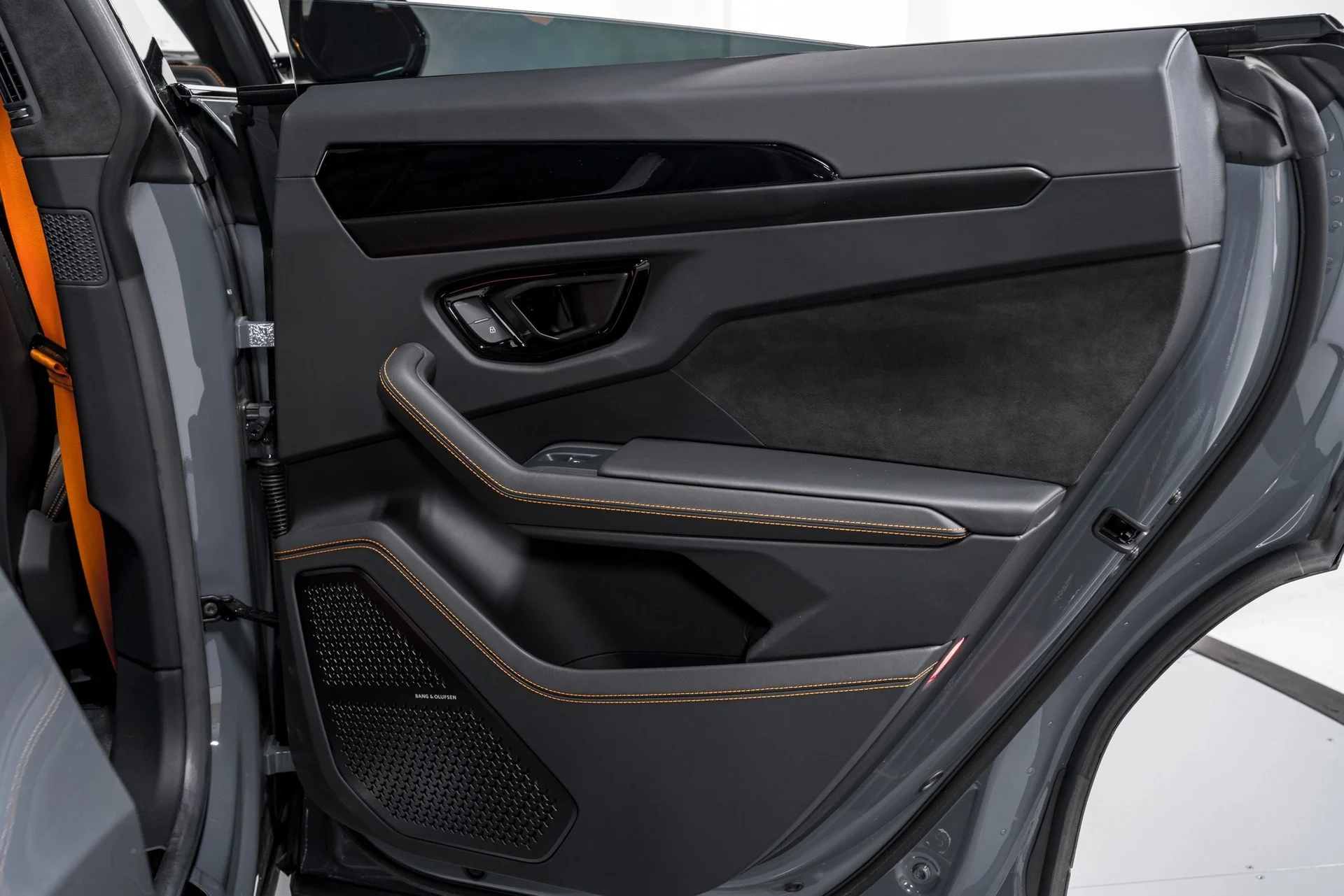 mph034_894982168_b3439f6286460fc20ed312187667bc31x_d36a670e5d