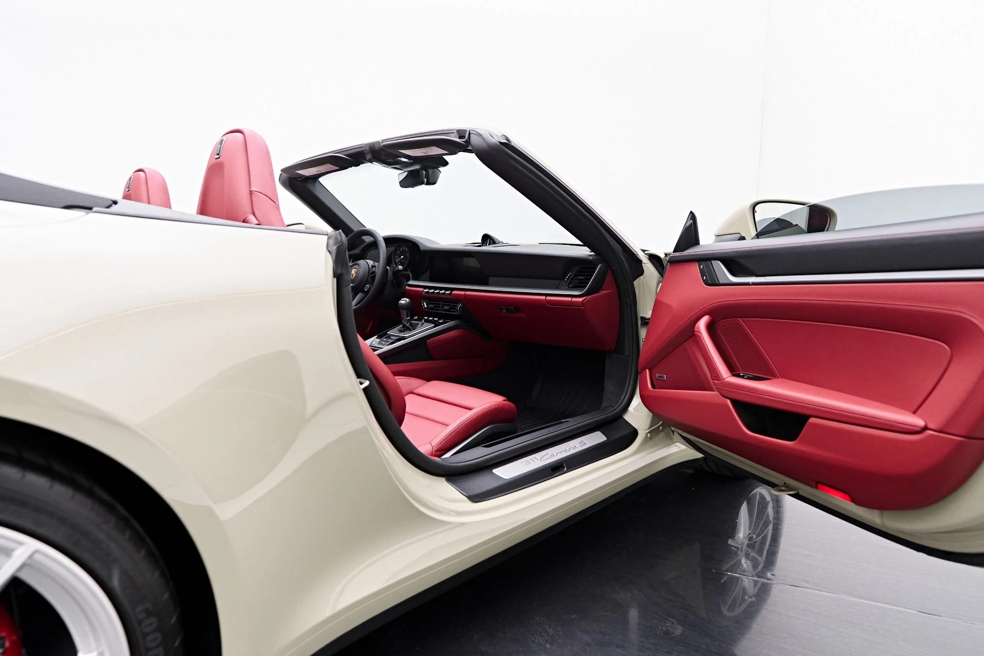 mph034_89783018_Used_2022_Porsche_911_Carrera_S_1759192891_47693e2596