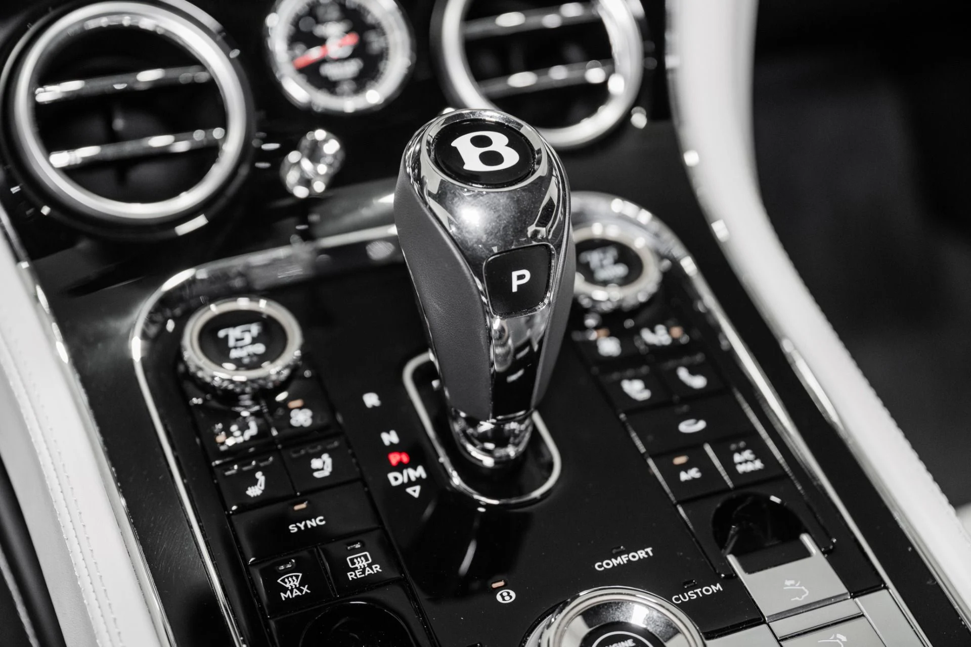 mph034_90735627_Used_2023_Bentley_Continental_GT_V8_1791300690_d006fef0e0