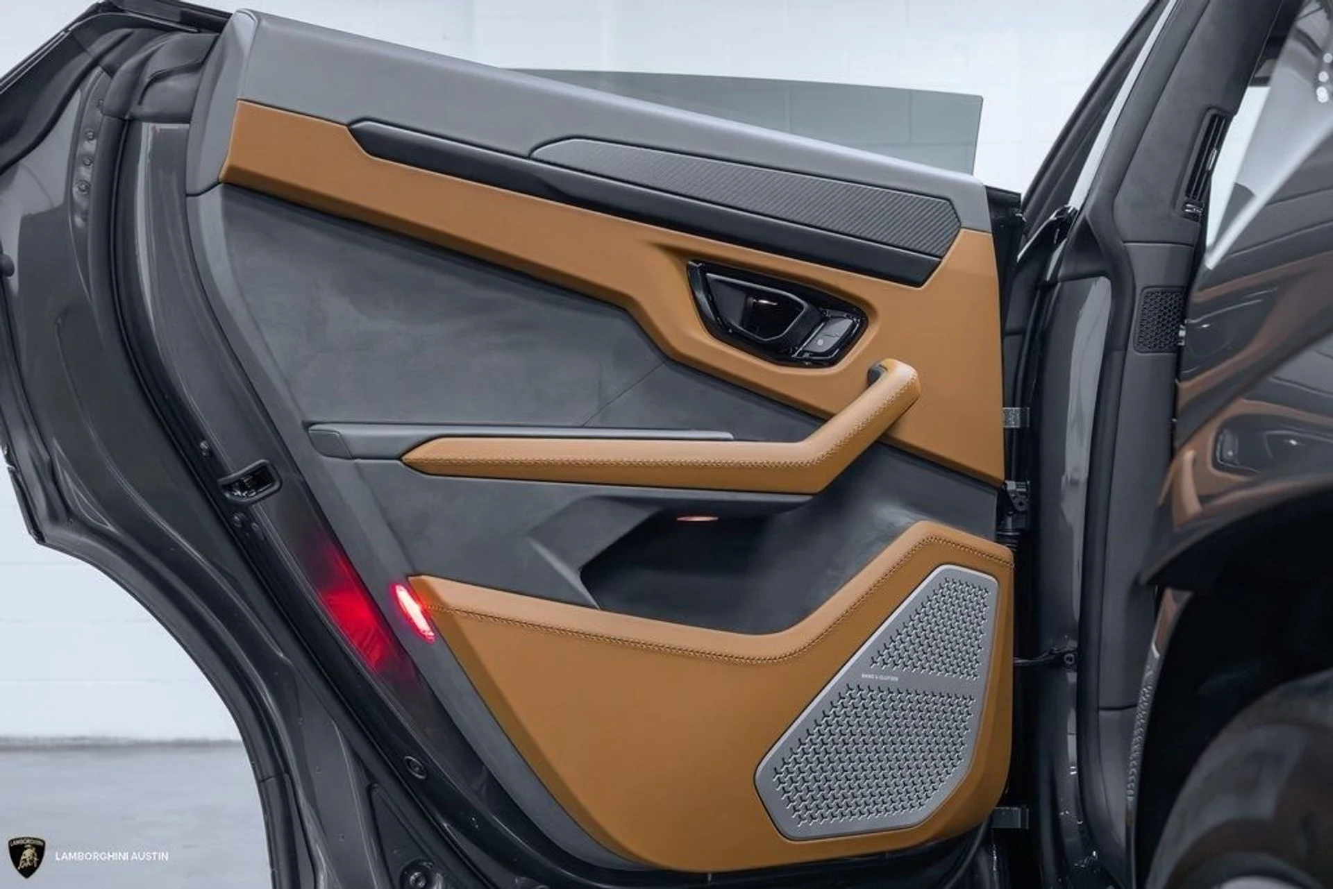 mph034_910819409_0e1371128832b374c5d2486d6de1f095x_c0da3aa03d