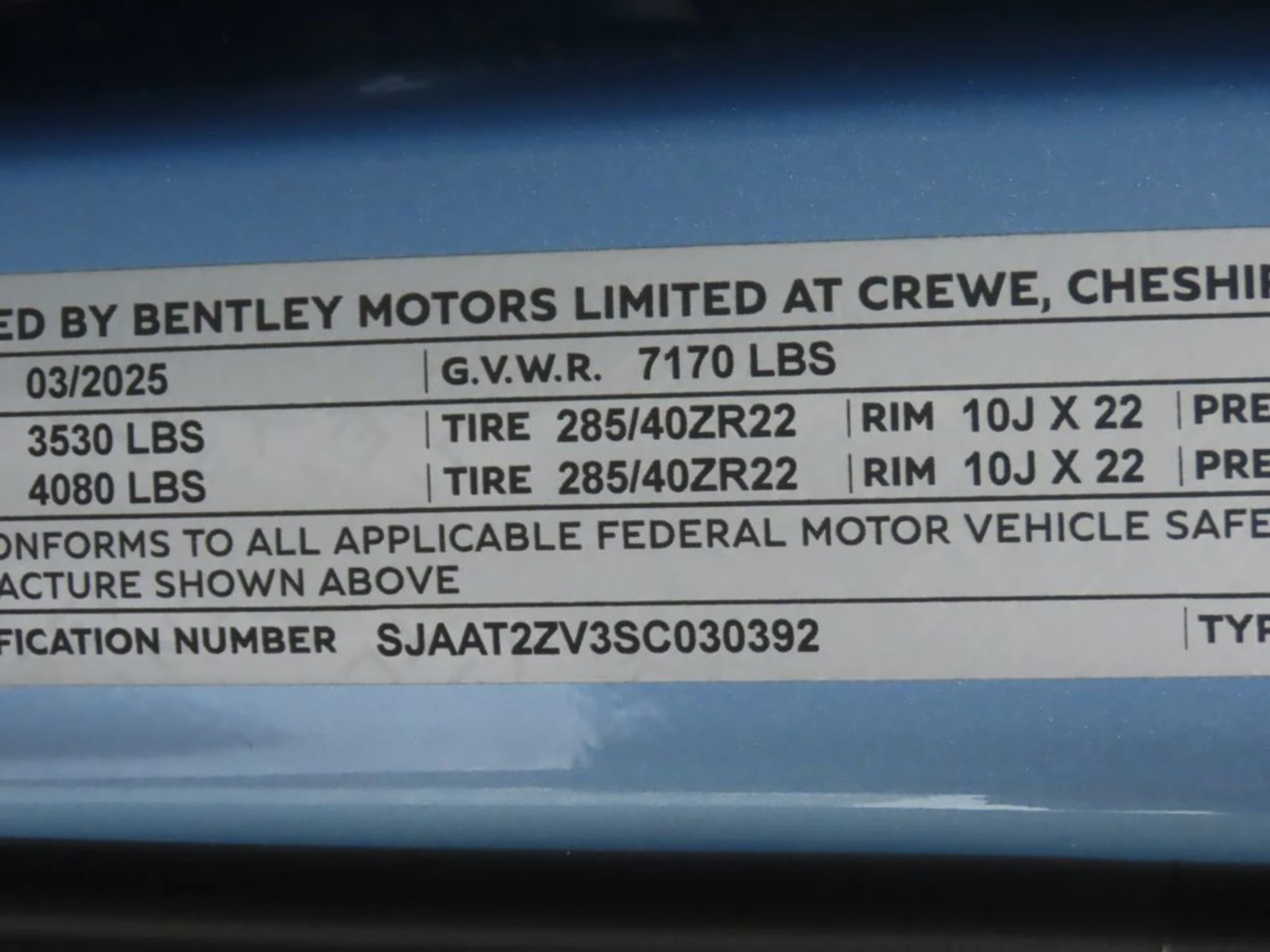 mph034_910999725_new_2025_bentley_bentayga_v8awd_8119_22909990_35_1024_49407b9ba6