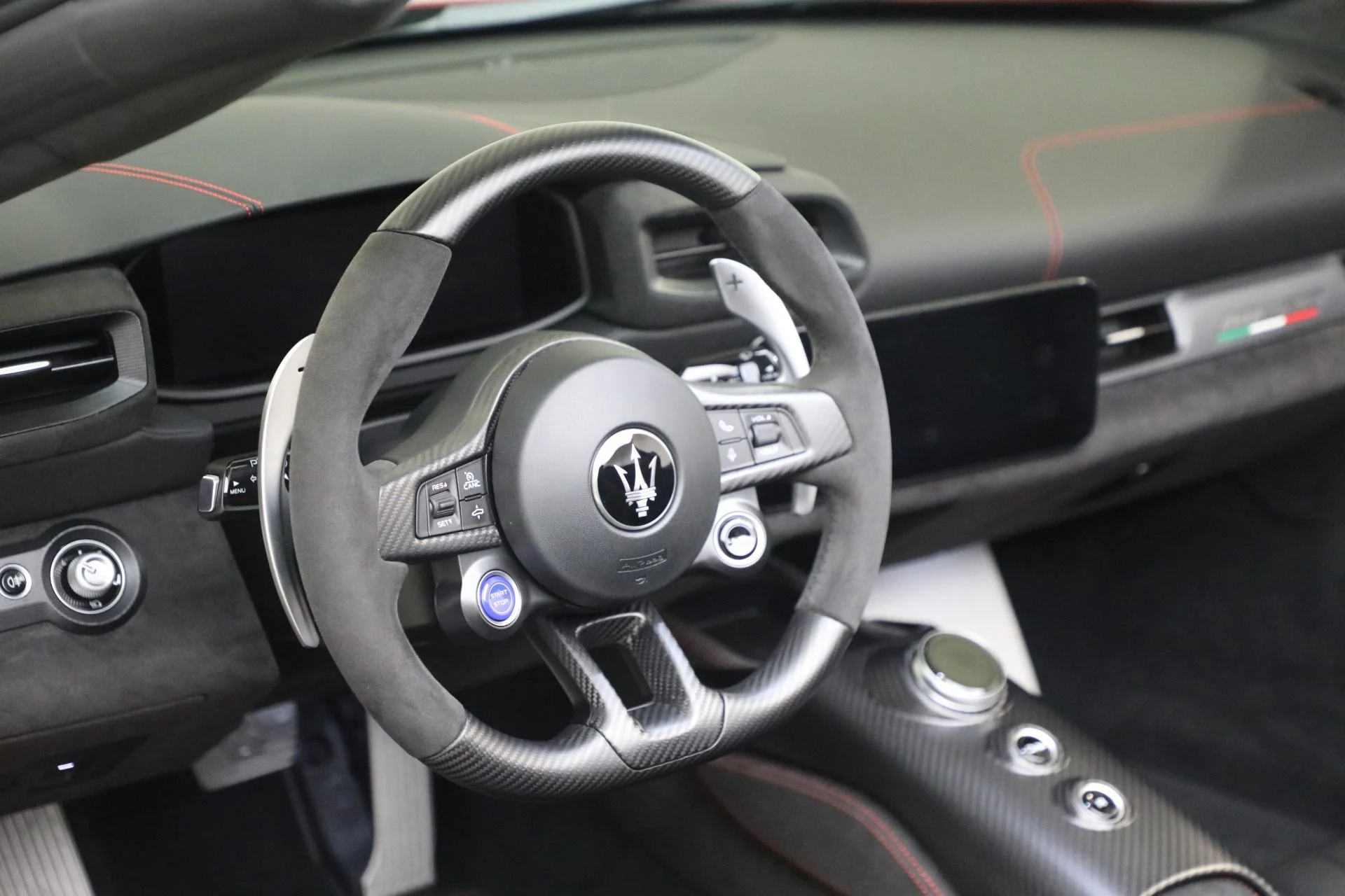 mph034_914866229_New_2024_Maserati_MC_20_Cielo_1759530405_eb2f715c61