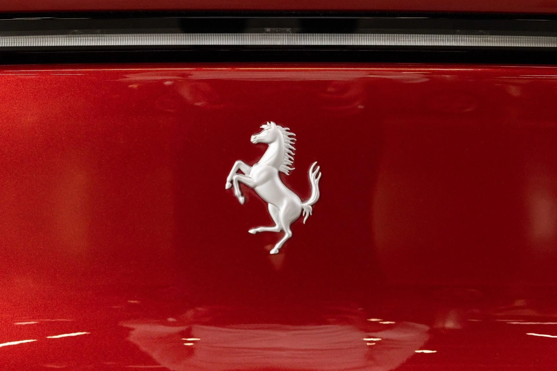 mph034_93481703_Used_2026_Ferrari_Purosangue_1785925696_a922eba860