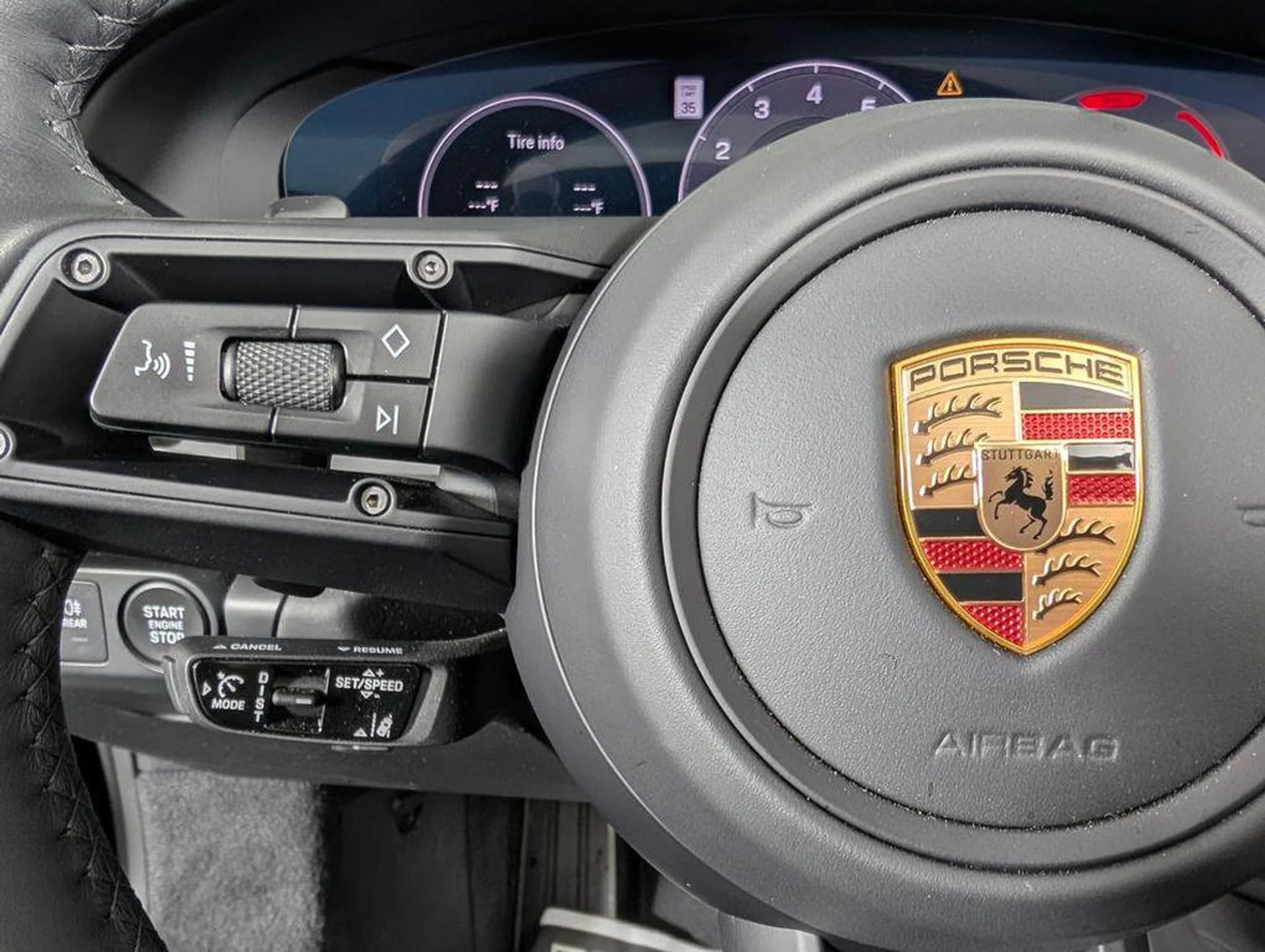 mph034_937136733_f_C_Jz_Xaxvtk_Py4_Q_Sh91_Cv_Wz_T9_WE_1d2bc60930