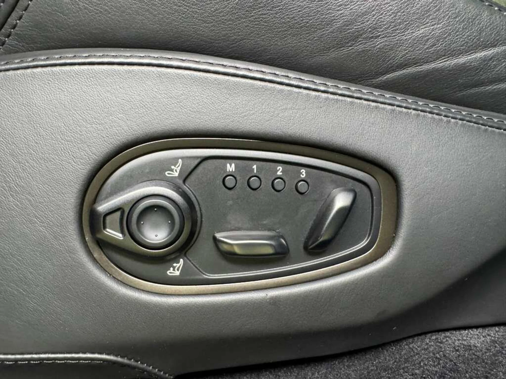 mph034_938293010_2b78ed8eb7435d940ec4fc7ce9369c04_2b9d154348