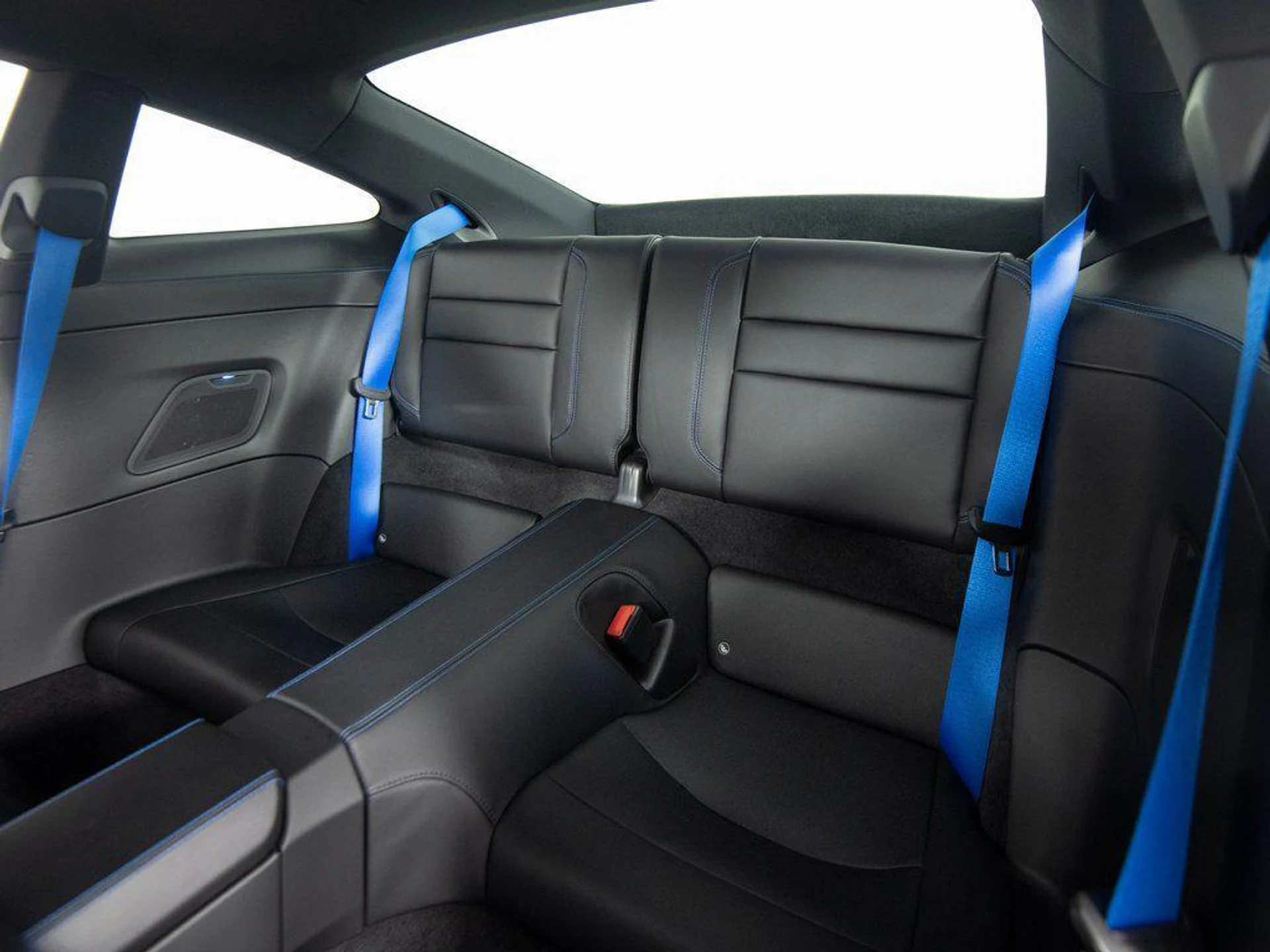 mph034_939326499_hlh_M8_Zfe_Wr42fjx_AE_Jps_Uk_D_gf_M_25c8670ac7