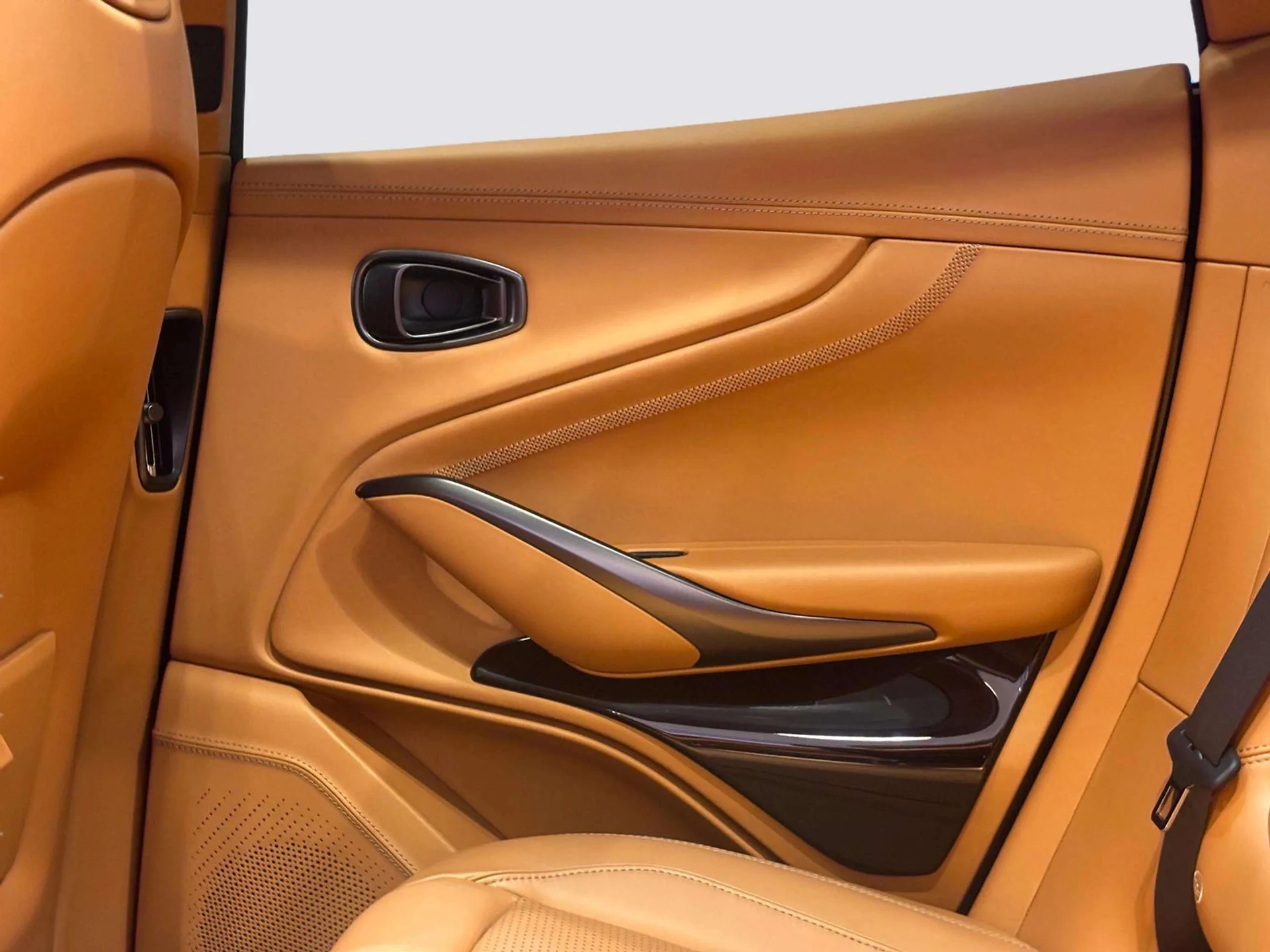 mph034_94061708_aa8aa4f7_6167_4166_8c93_0a66a9598e34_dc565136b7