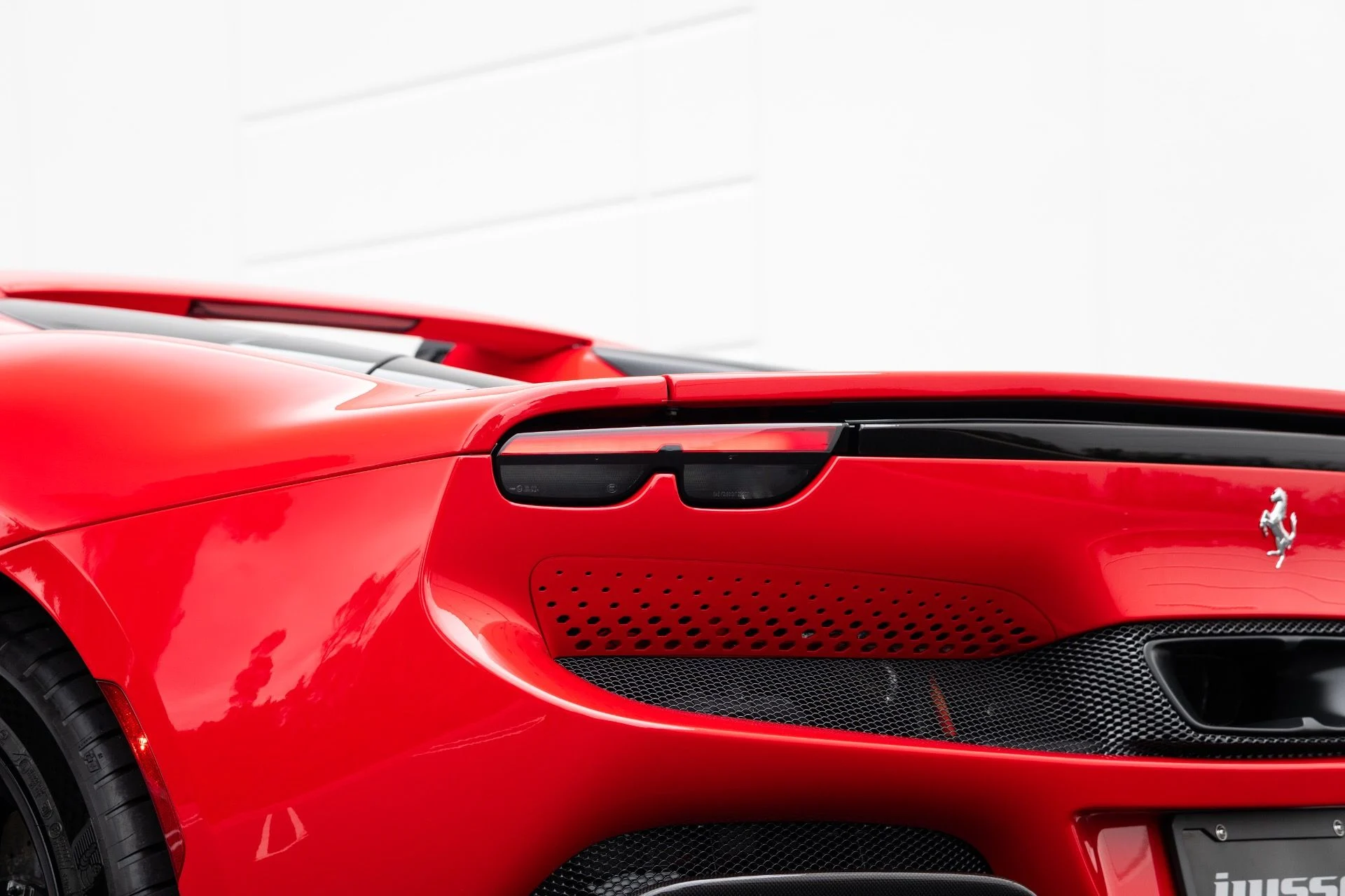 mph034_941481403_Used_2024_Ferrari_296_GTS_1776982815_78cd051fe7