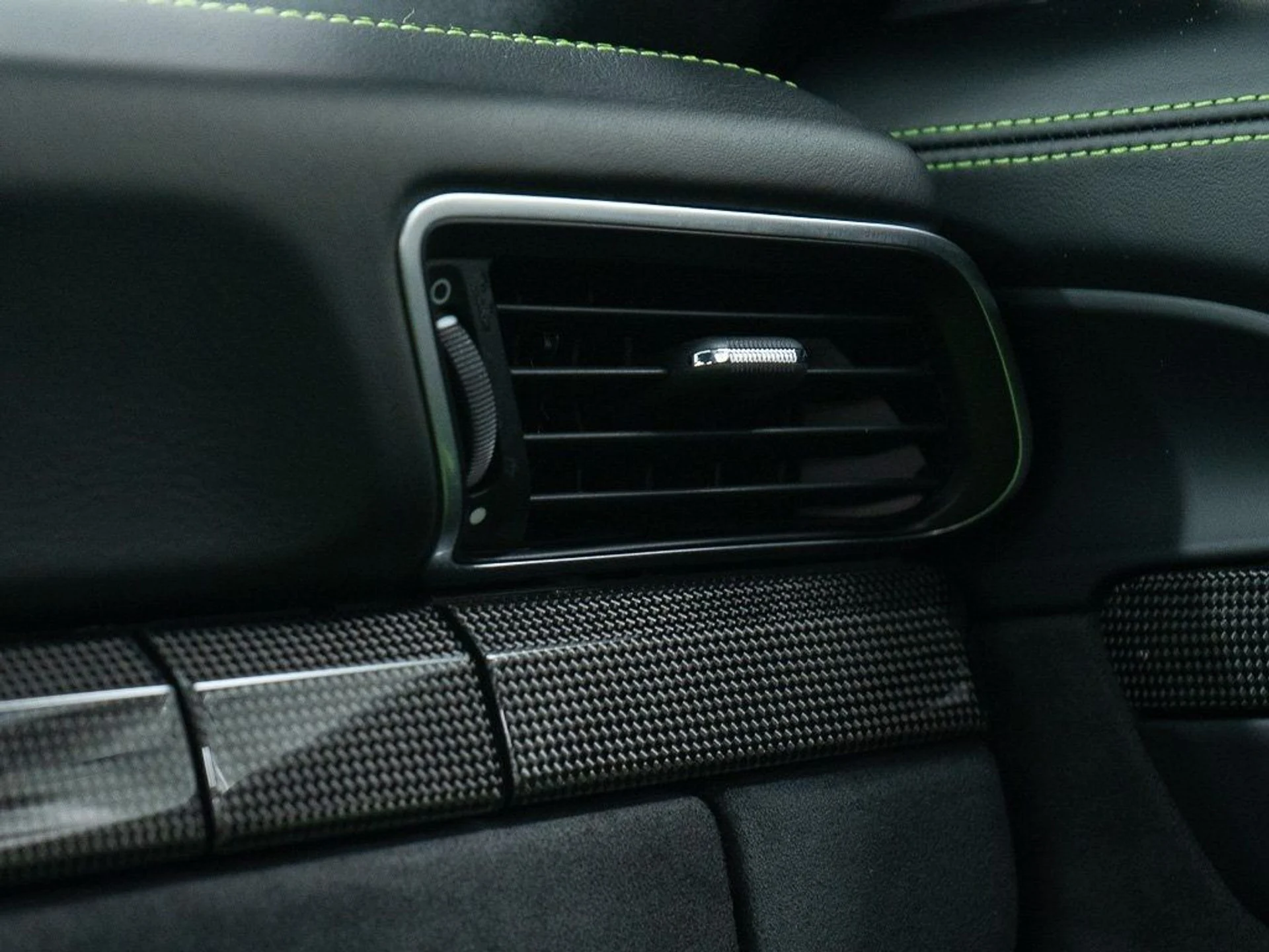 mph034_953289317_a6c483ffcf75ac1a0a0ec357d830c34a_bf255e5f5d