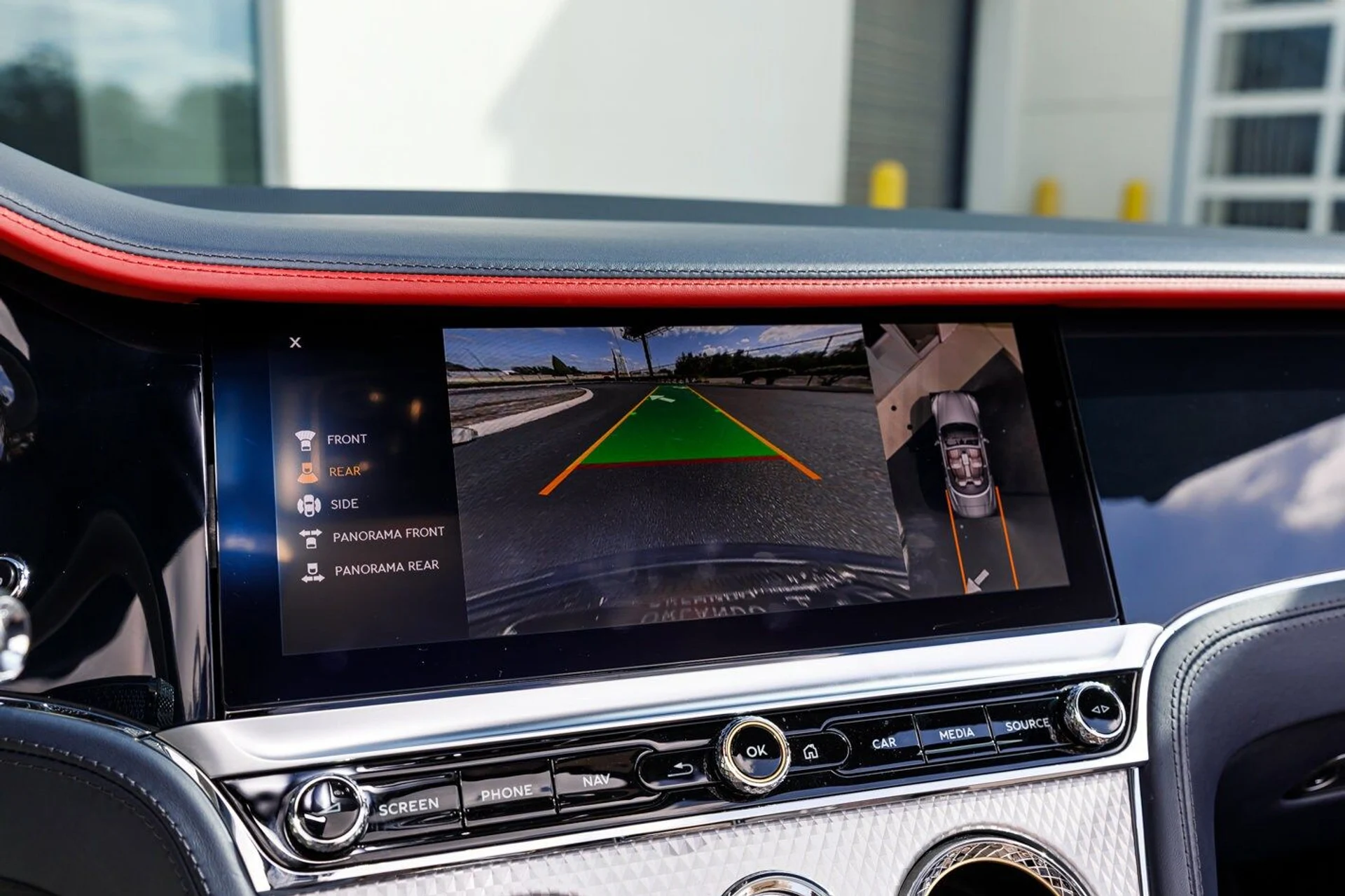 mph034_95820781_32aecabee3891bbf0179e7d4dceba320x_7b7890019e