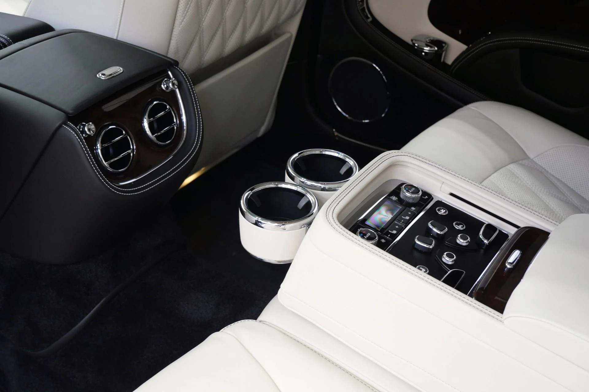 mph034_988676487_Used_2020_Bentley_Mulsanne_Speed_Low_Miles_Premier_Specification_Comfort_Specification_1777910018_5bea63d81b