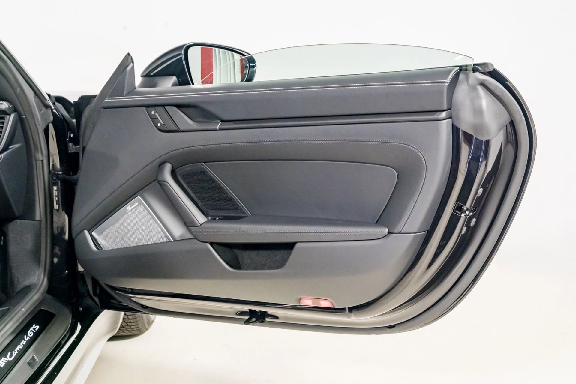 mph034_992234980_cede10bea40b437e91e016a64d763689_44ea1c254c