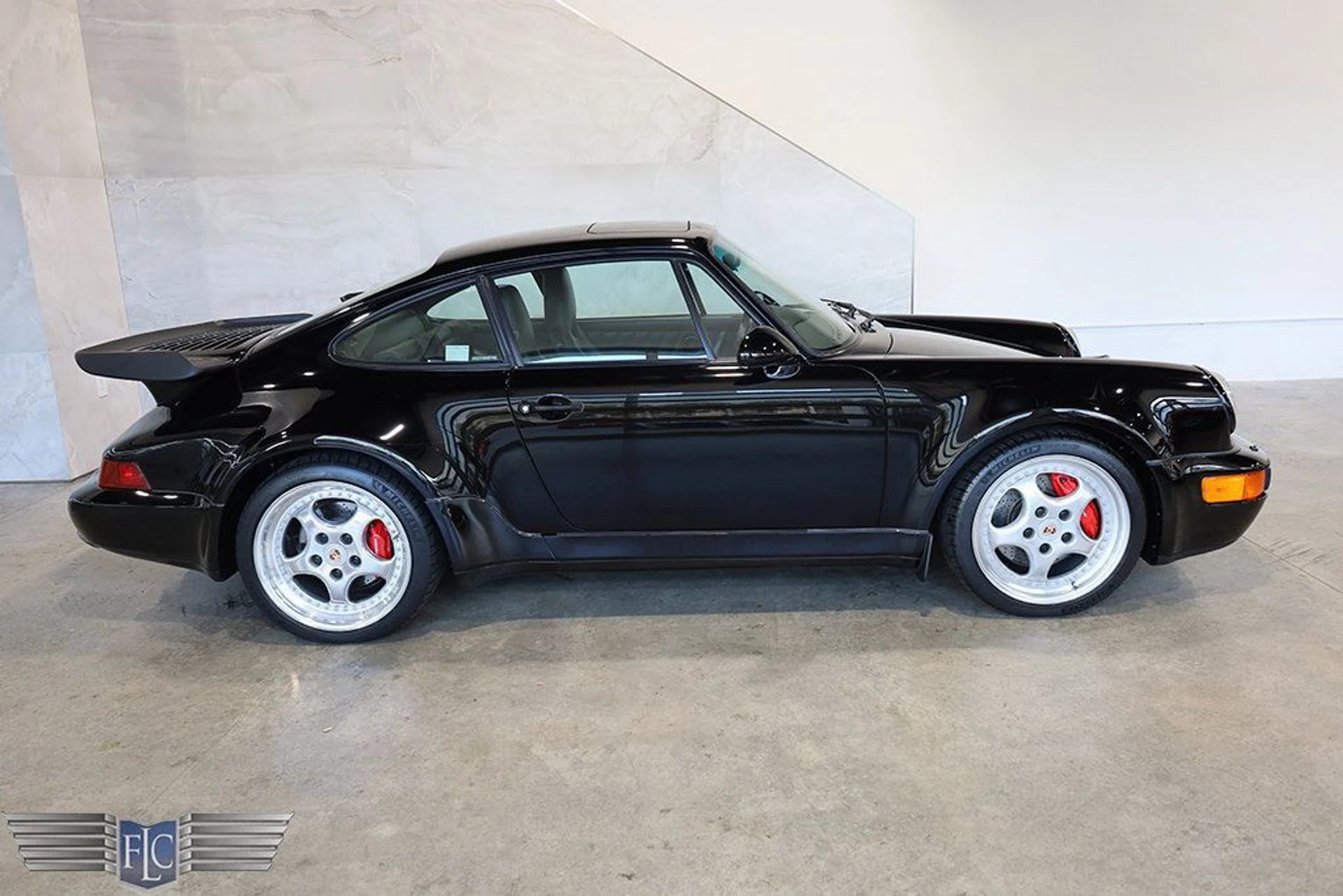 mph035_1001972521_used_1994_porsche_911_turbo_2drcoupeturbo_9689_22929286_36_1024_0e5cfb32ba