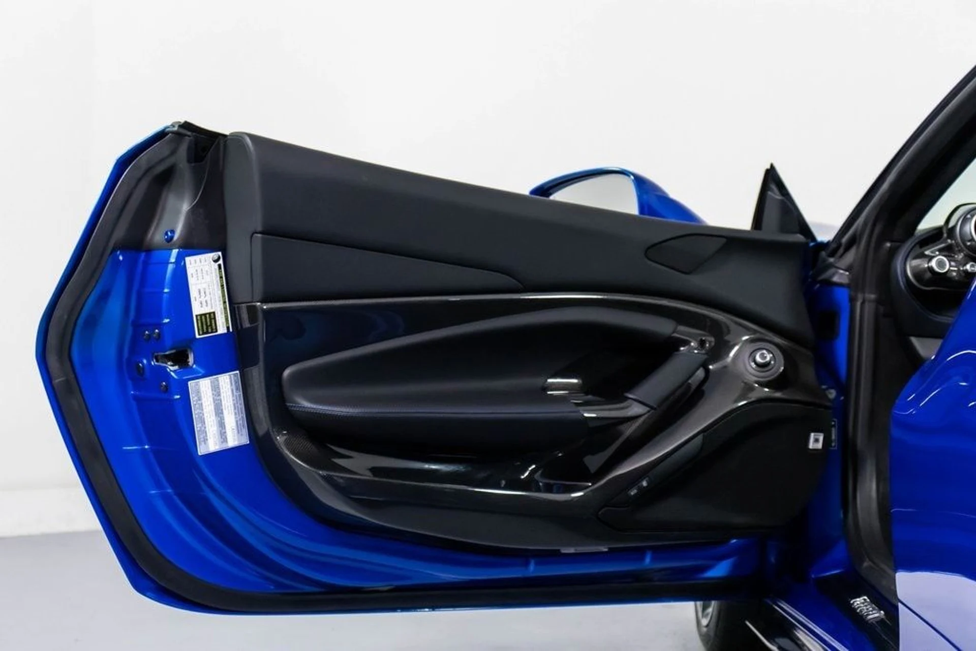 mph035_1006127304_81fa7641c712bcd3863d995b6fe15549x_e2ac91a99c