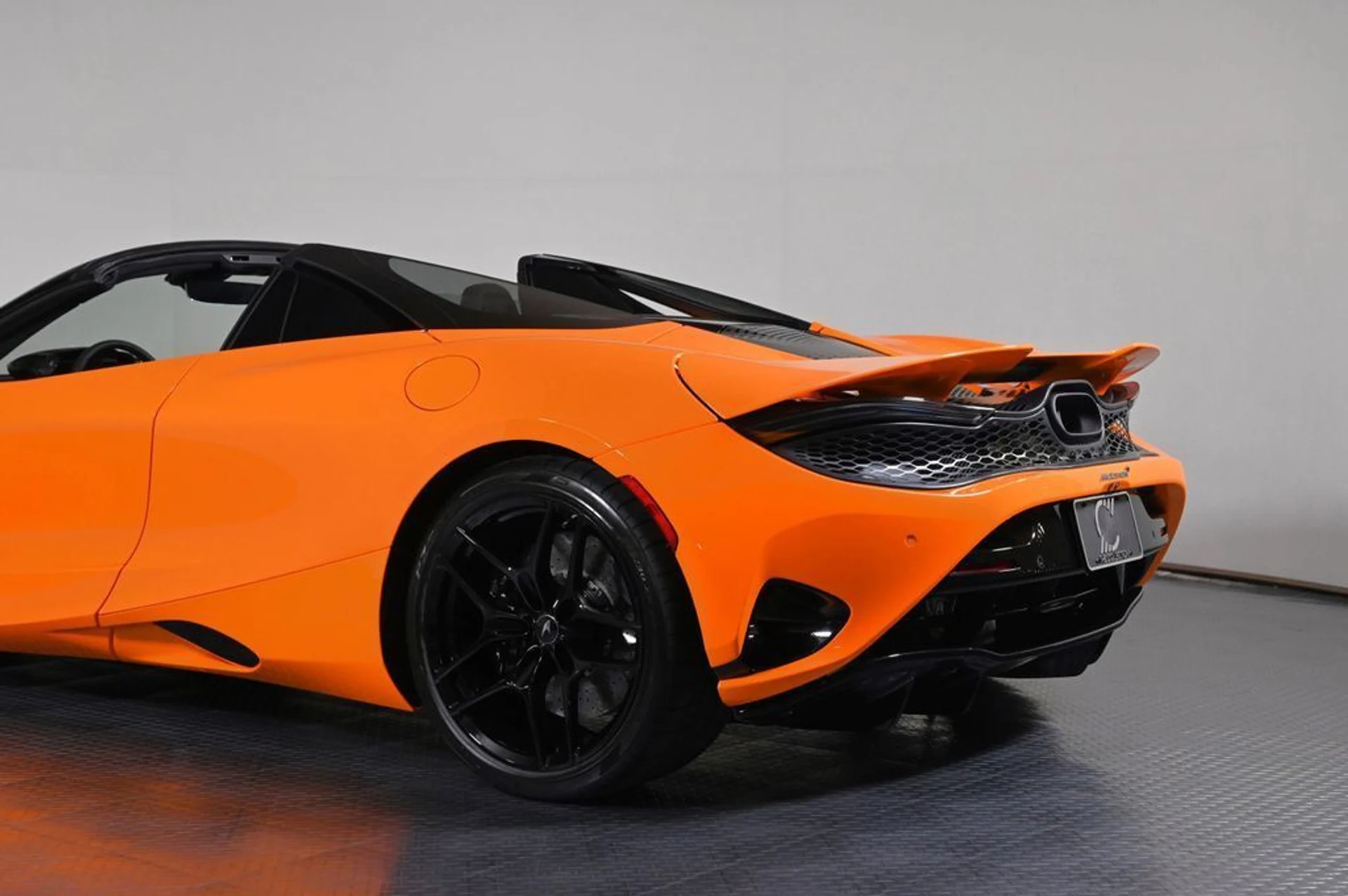 mph035_1006190058_new_2027_mclaren_750s_spider_11350_23024569_36_1024_b10f4650d0
