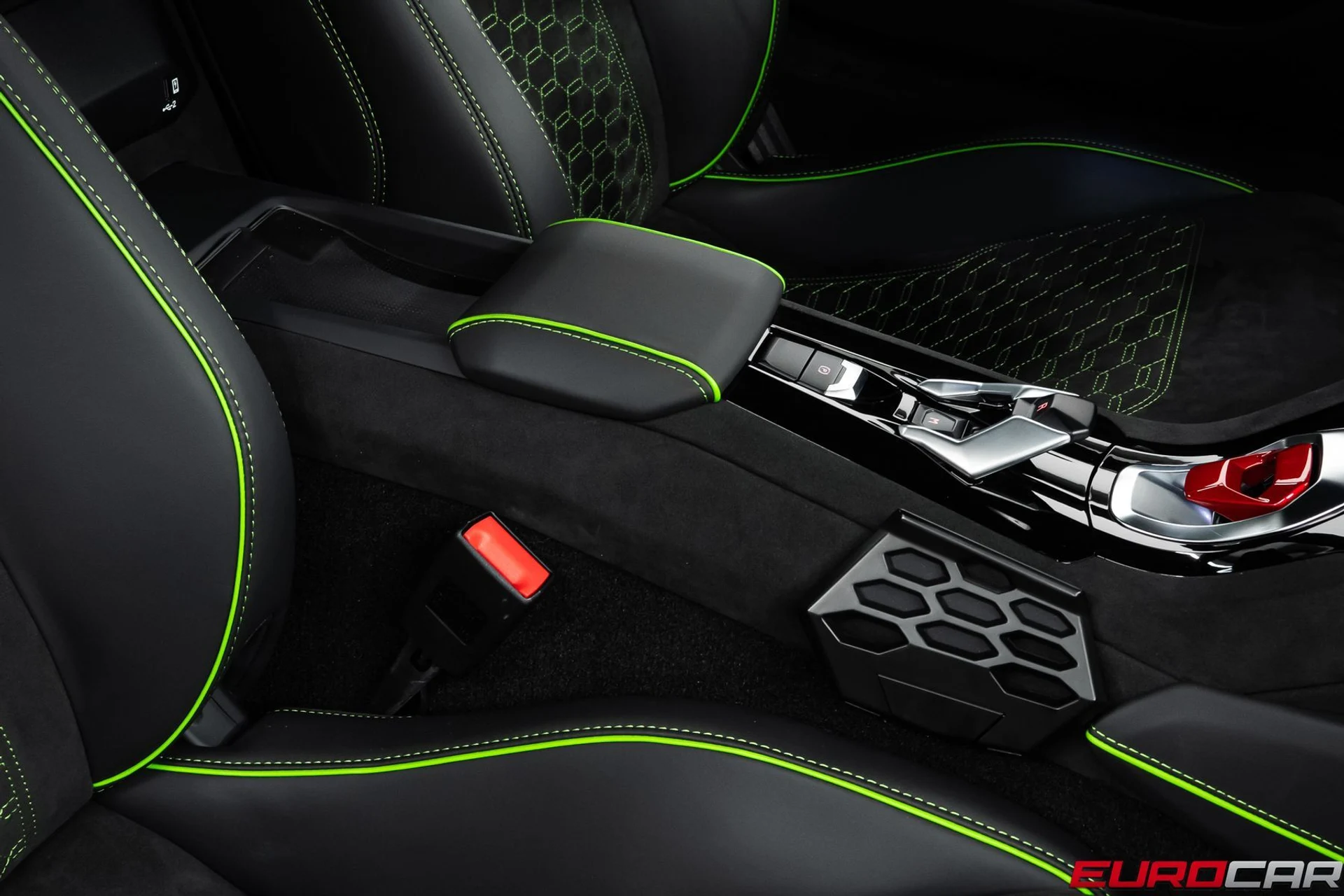 mph035_100734940_0bcdbe51_d26d_434b_a42c_e89963c19d67_93fdd393e7