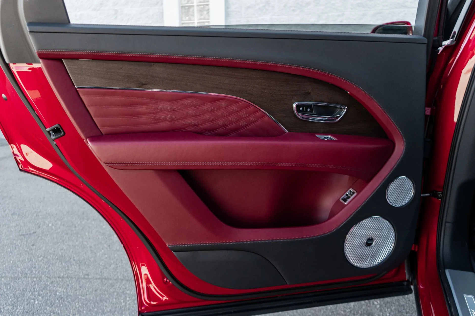 mph035_1012051384_a655613d_f0e6_4dcb_bfe9_1e577753eeed_22d708035d