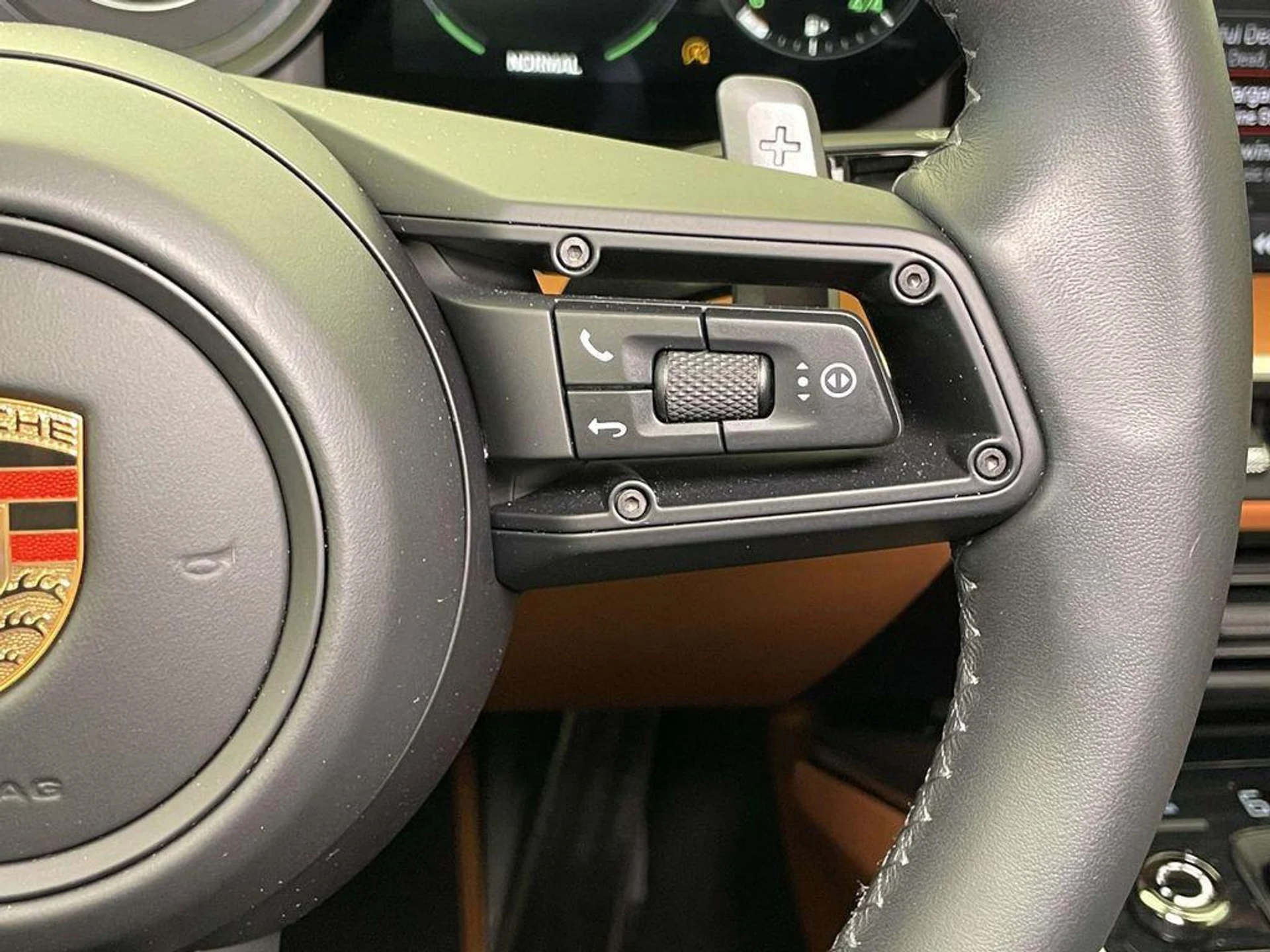 mph035_1024493255_zvf_I8_A7_9_7_C_Xy_Li_0_Fk94et_Zl_A_05b6093255