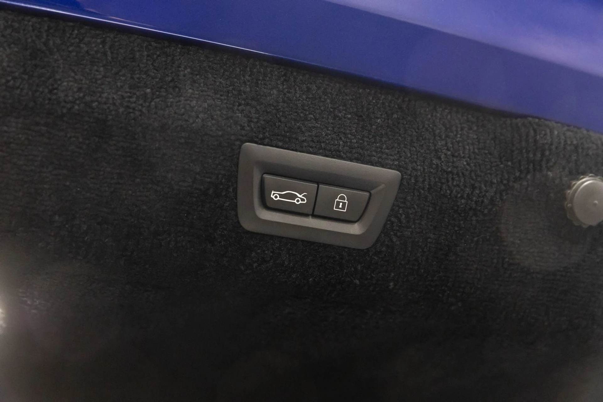 mph035_103071413_36_d60799645f