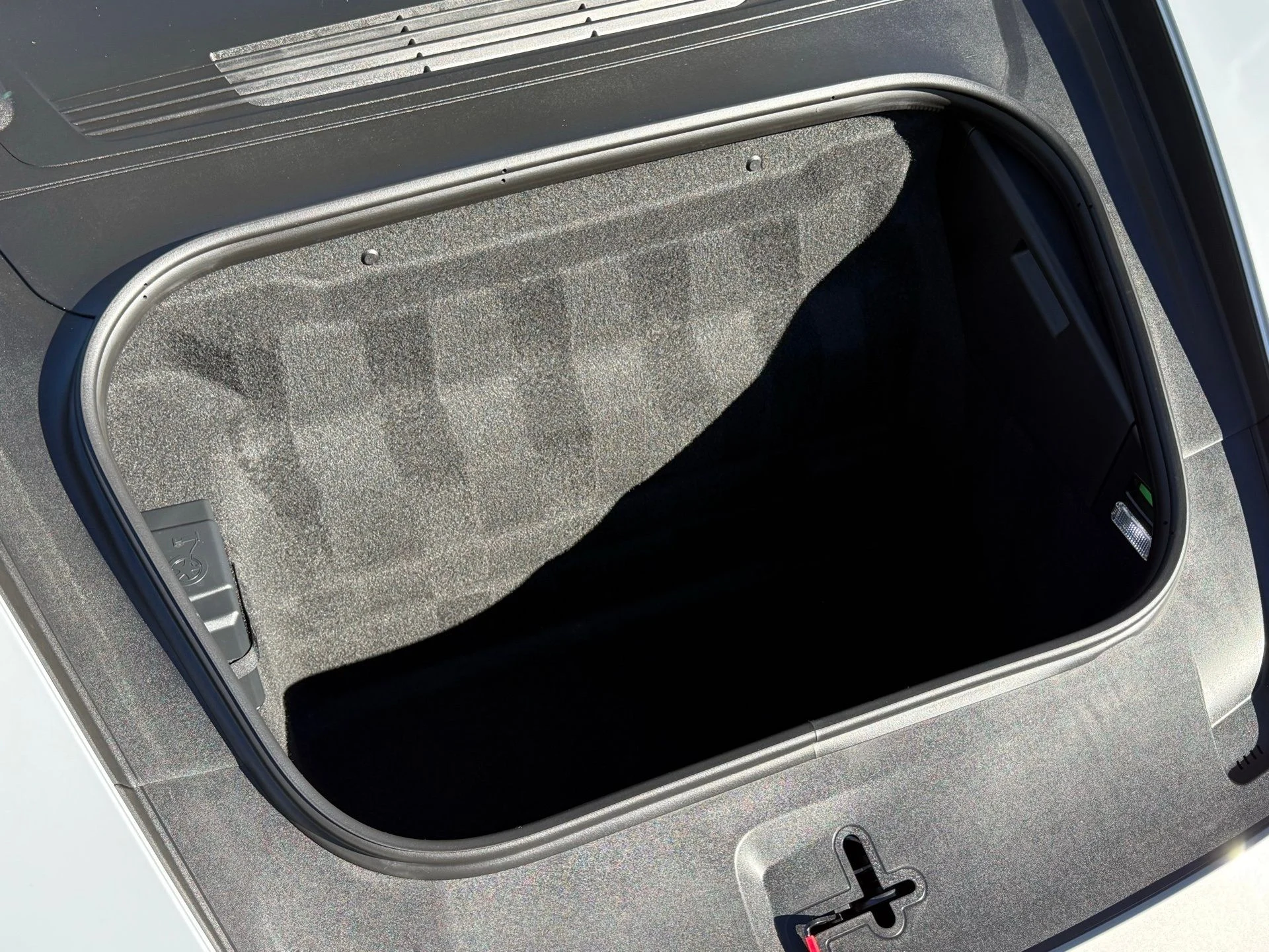 mph035_1032182076_58f4333cddb9d867a7ad0e3c94d71868_385dd917e9