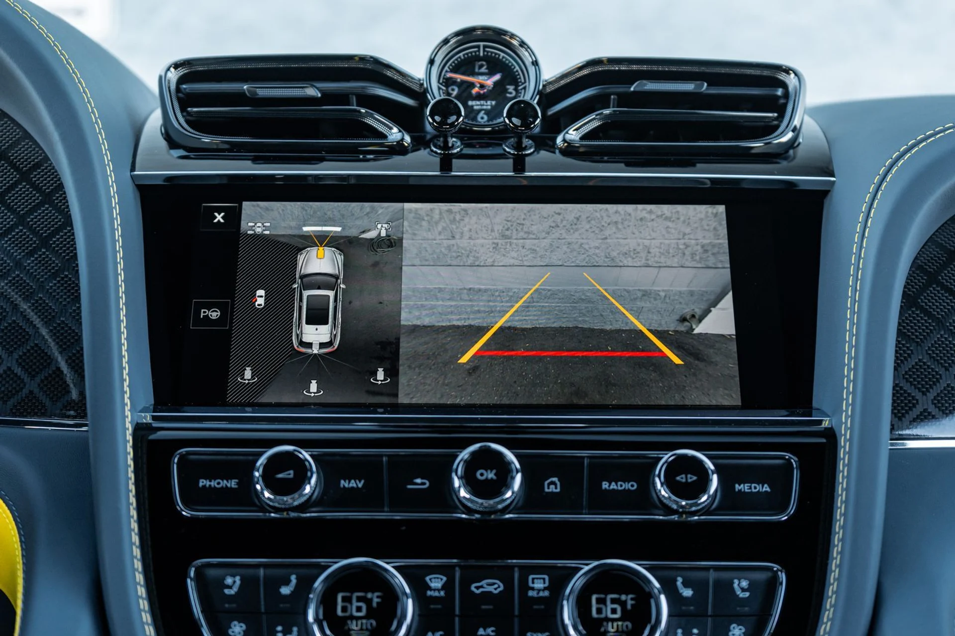 mph035_1032768095_cafc11d6_4f7b_476f_bb68_ae783a7b4318_f5412d1a15