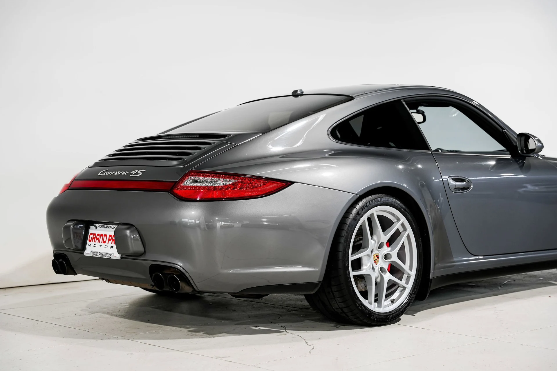 mph035_1033199628_0340508c75727aff06389810a6ca4fd7x_b06f0557cc