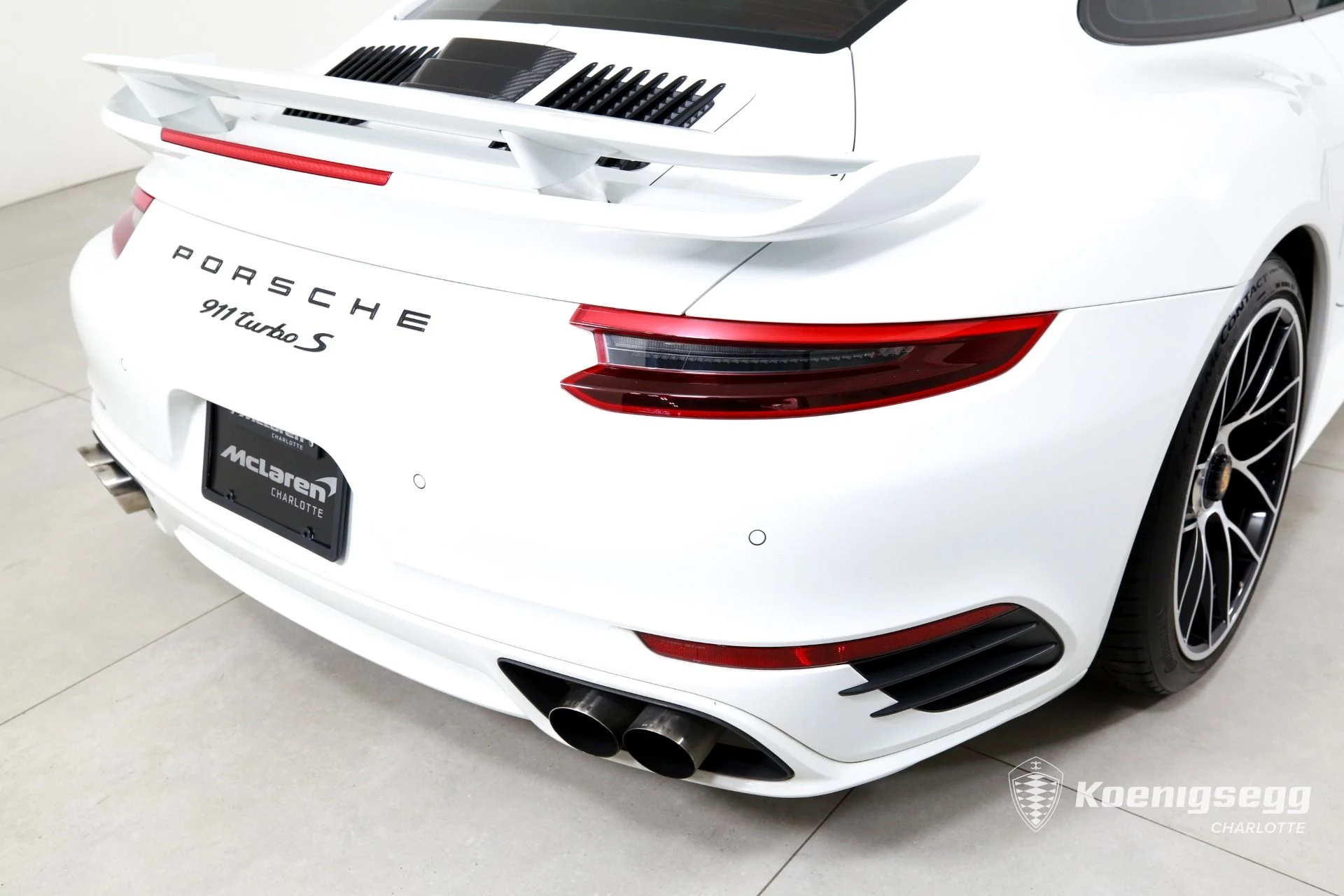 mph035_104176950_Used_2018_Porsche_911_Turbo_S_1782495119_f786553734