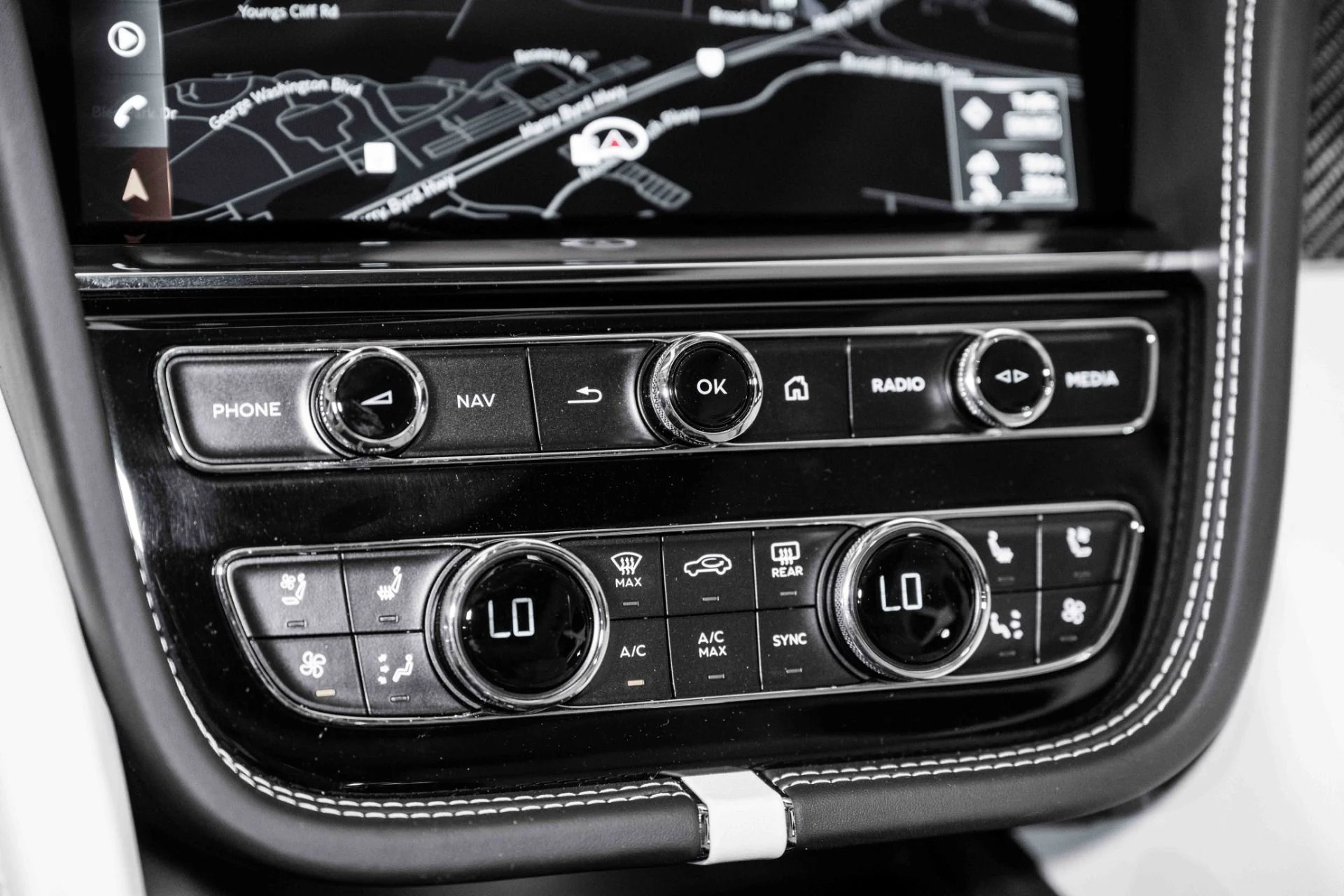 mph035_1041865715_Used_2024_Bentley_Bentayga_S_V8_1721581945_040c1a3635