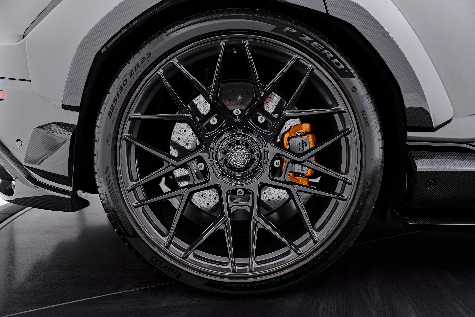mph035_1054194423_Used_2025_Lamborghini_Urus_SE_1788282711_3df1cb6085