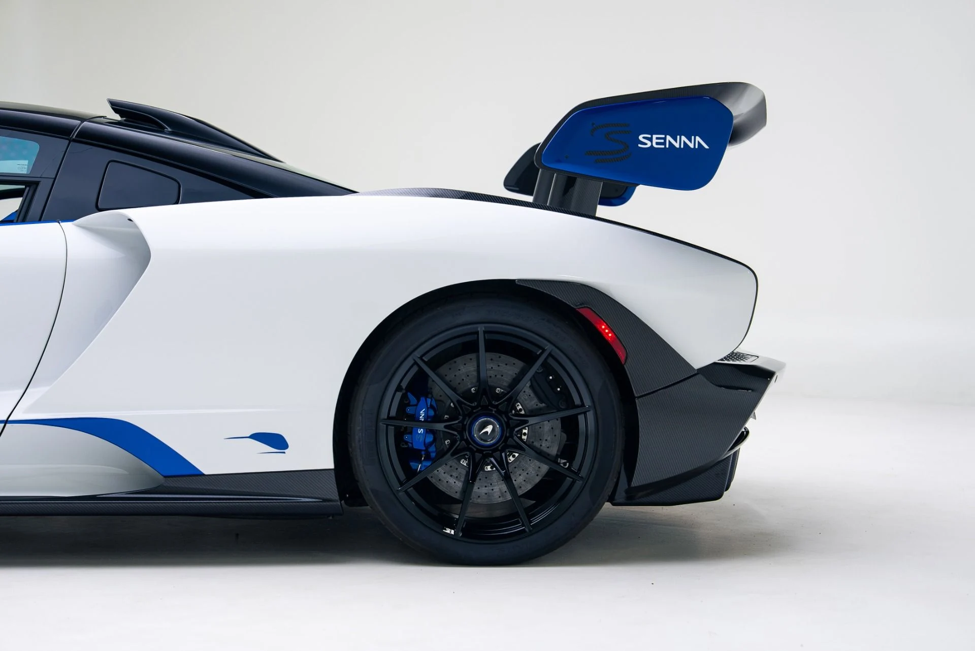 mph035_1067381215_Used_2019_Mc_Laren_Senna_1765845968_9deae15b03