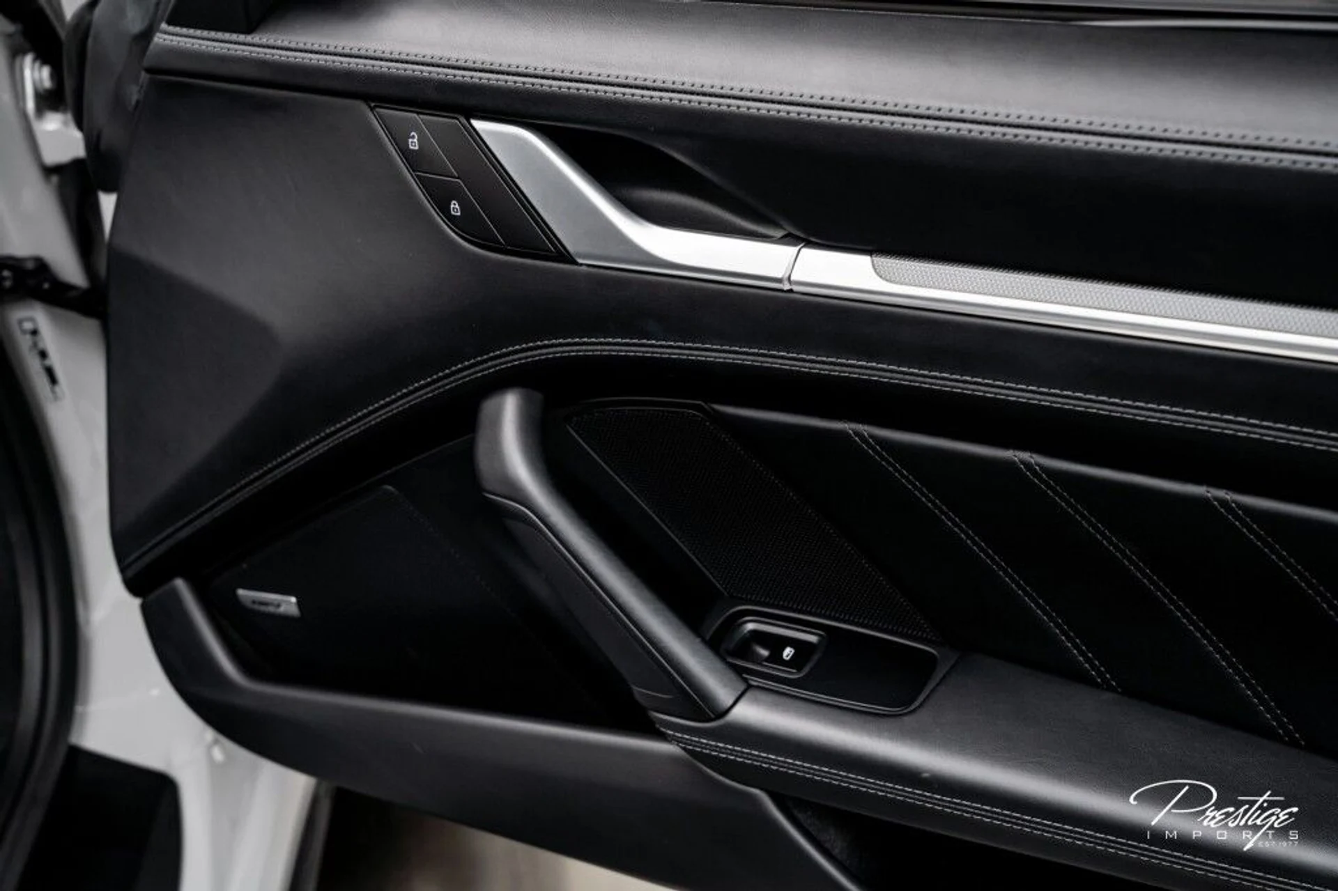 mph035_1069395034_83a7f4ad80750a3f2445ee0c887cda03_83276cd4f3