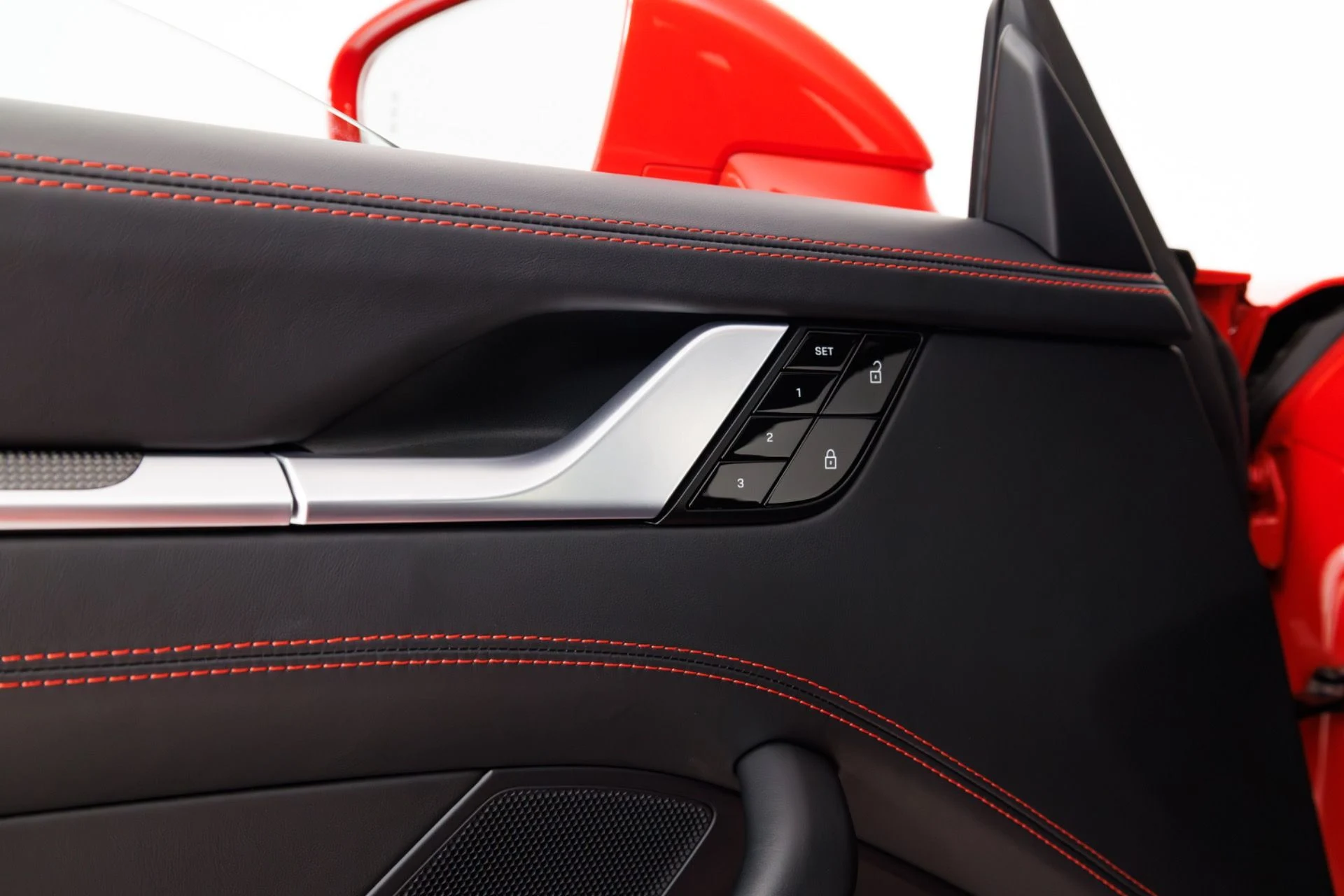 mph035_1072177243_Used_2021_Porsche_911_Turbo_S_1776203921_6cdcd836c3